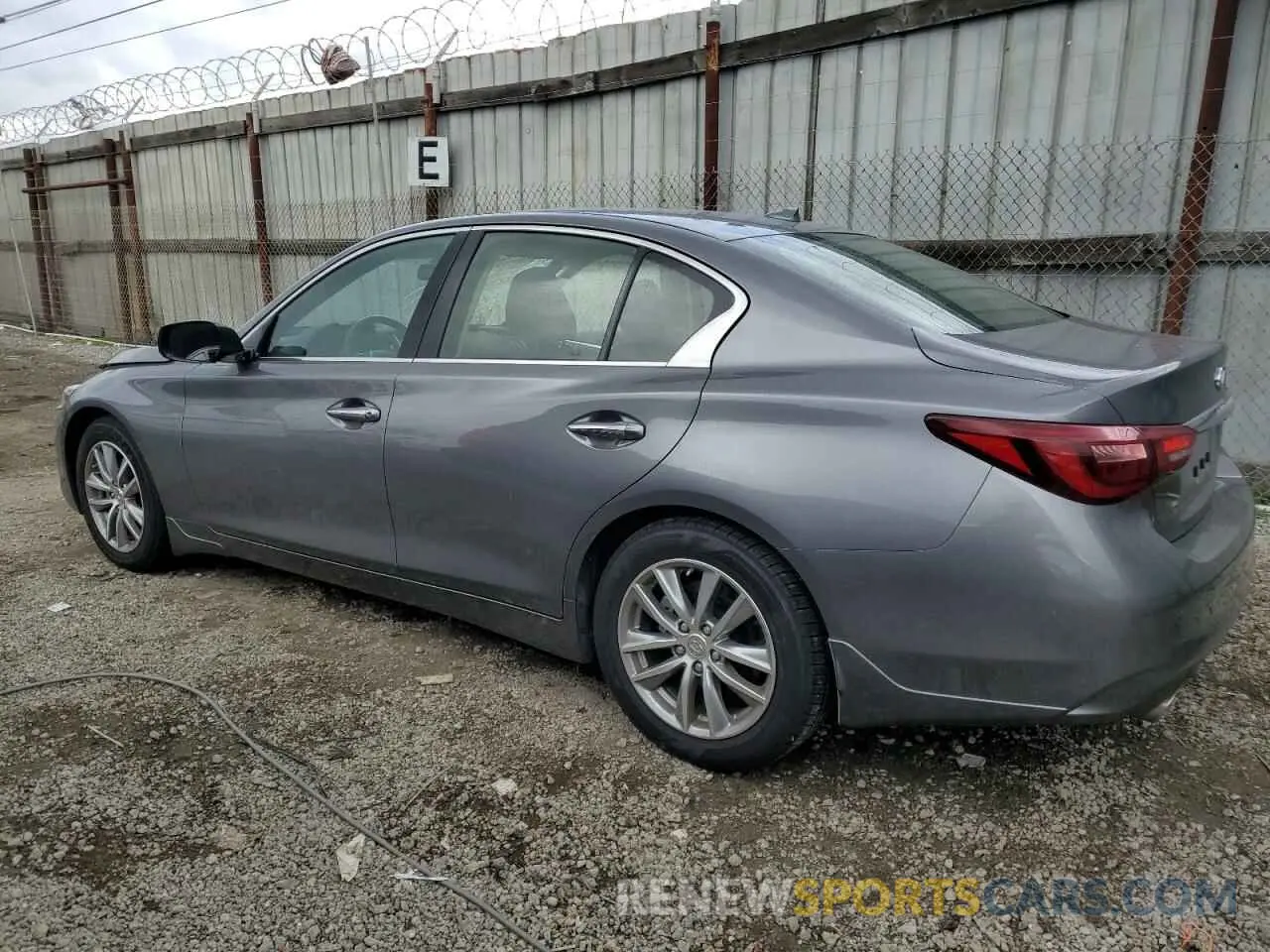 2 fotografías del automóvil dañado JN1EV7AP1MM704558 INFINITI Q50 2021