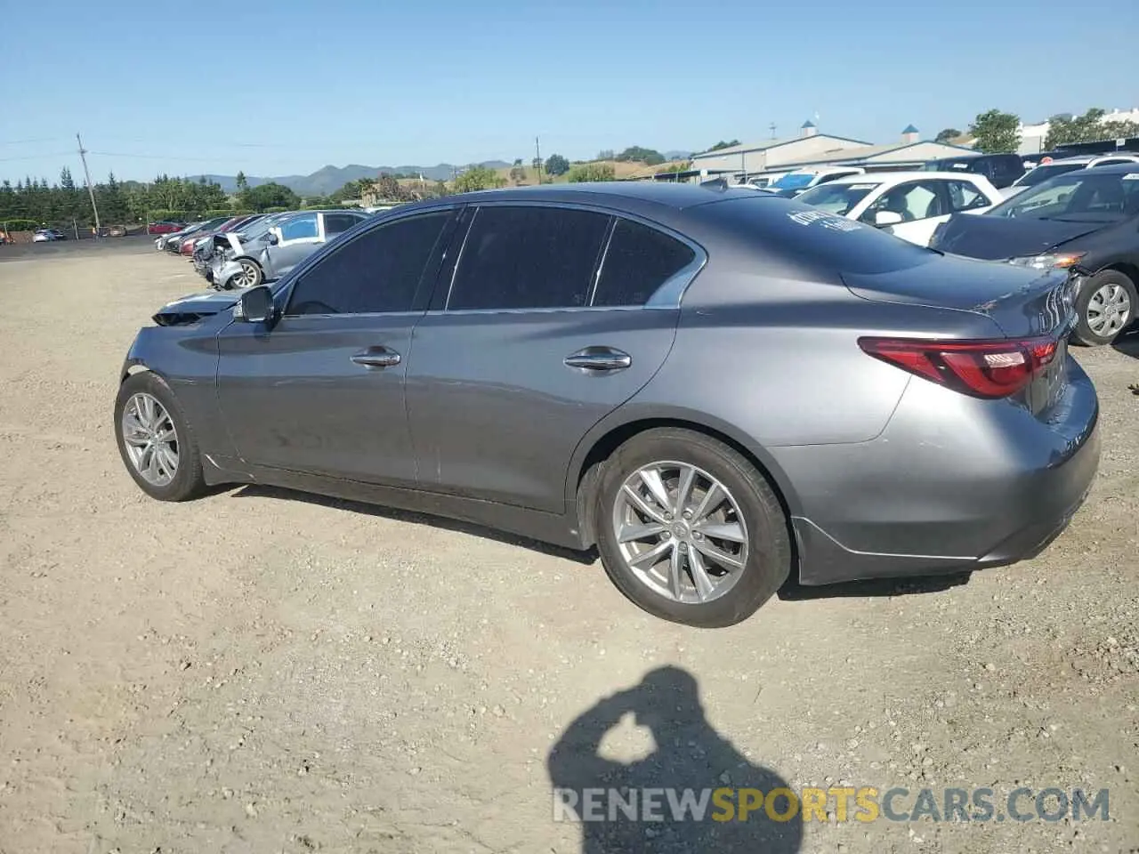 2 fotografías del automóvil dañado JN1EV7AP9MM704145 INFINITI Q50 2021