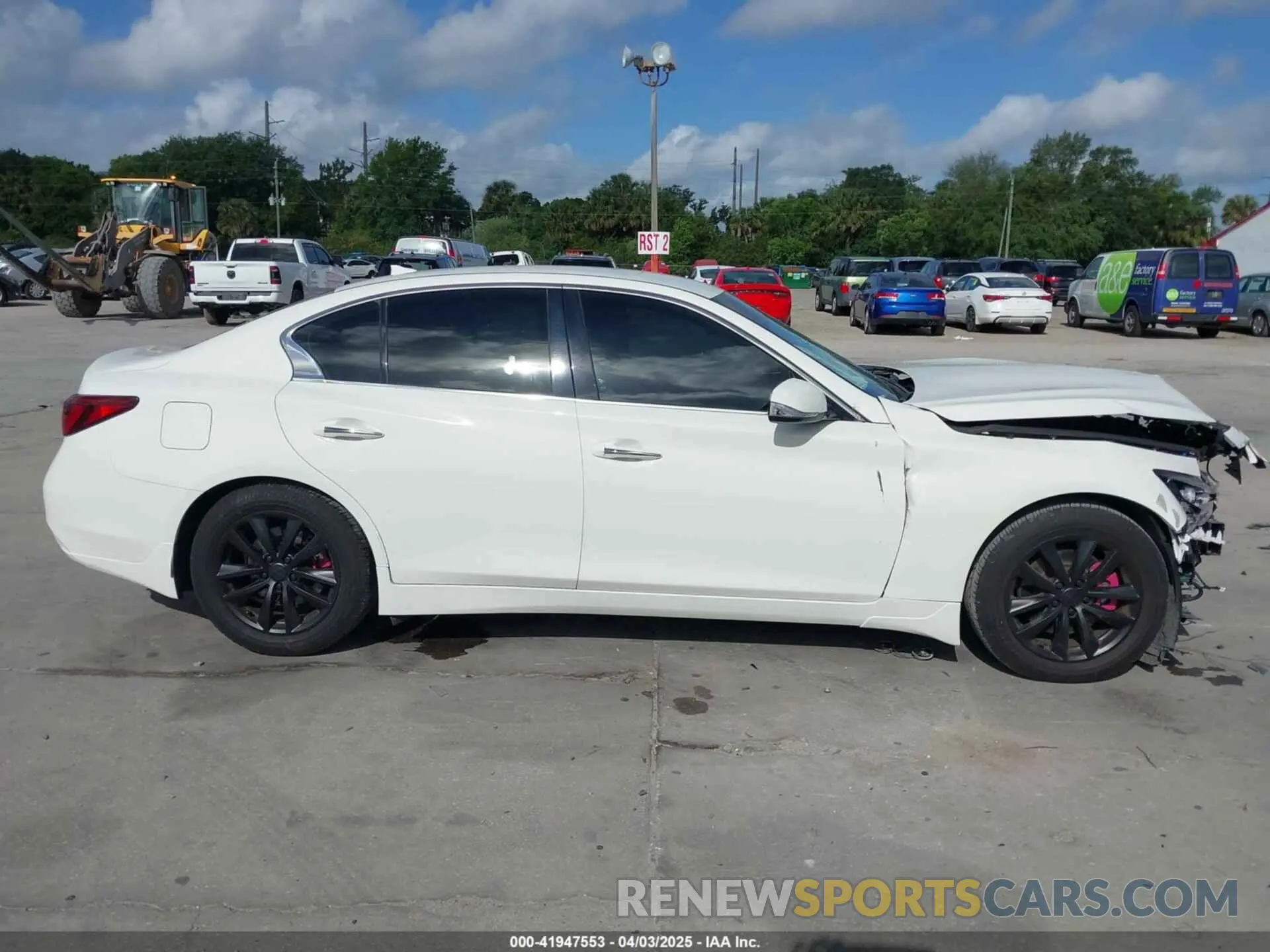 14 fotografías del automóvil dañado JN1EV7APXMM702002 INFINITI Q50 2021
