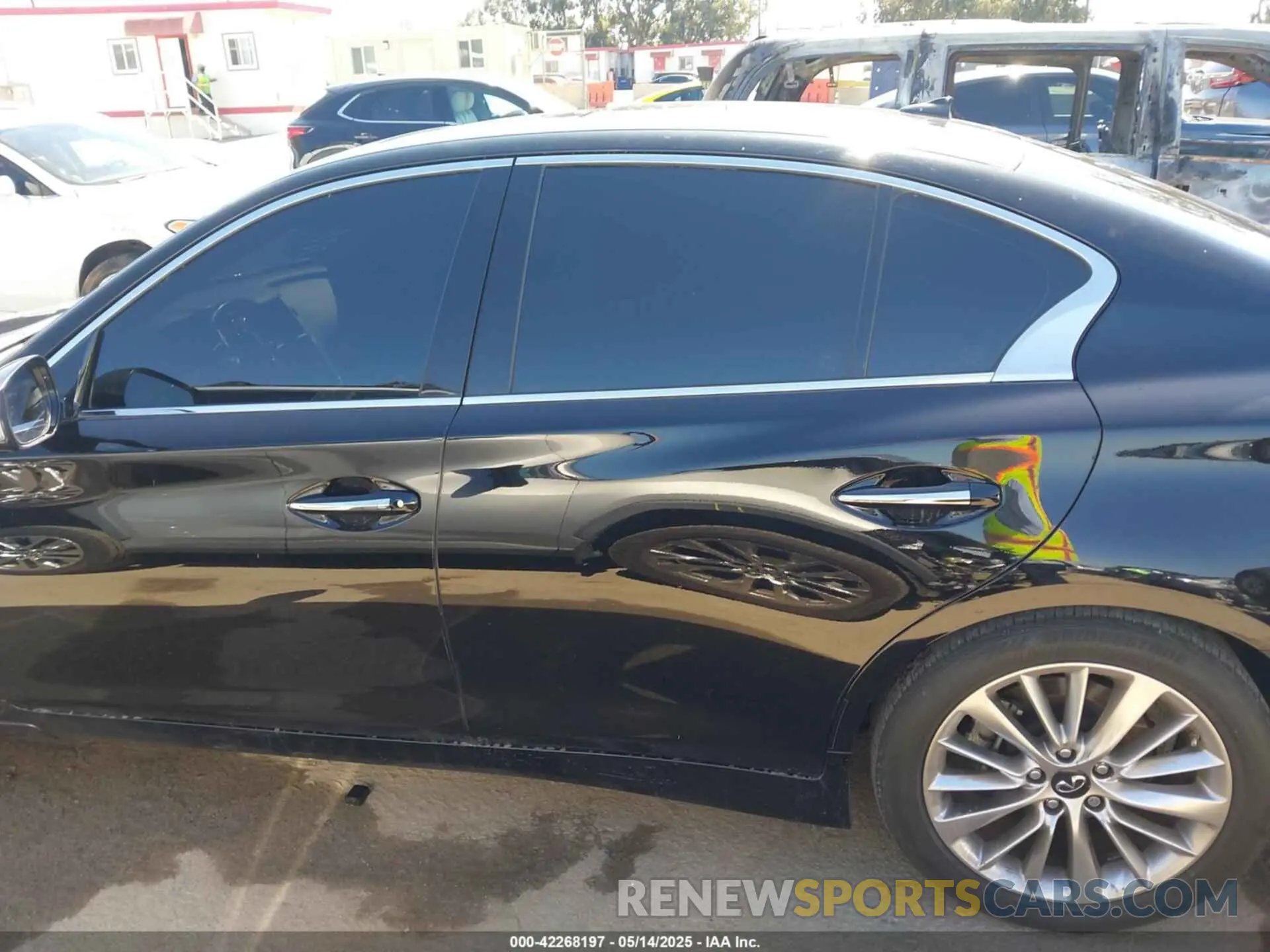 14 fotografías del automóvil dañado JN1EV7BP2MM705703 INFINITI Q50 2021