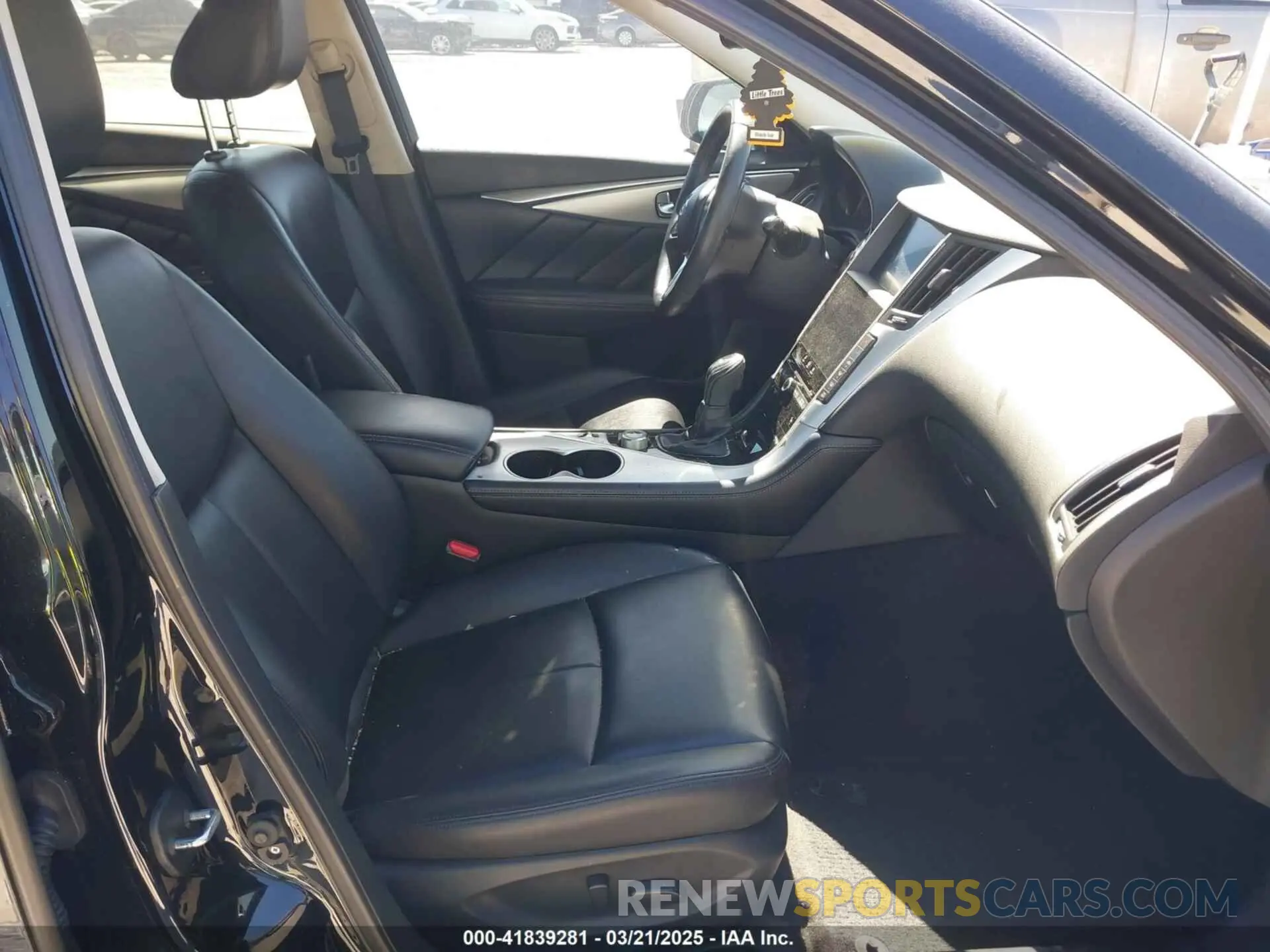 5 fotografías del automóvil dañado JN1EV7BP2MM707788 INFINITI Q50 2021