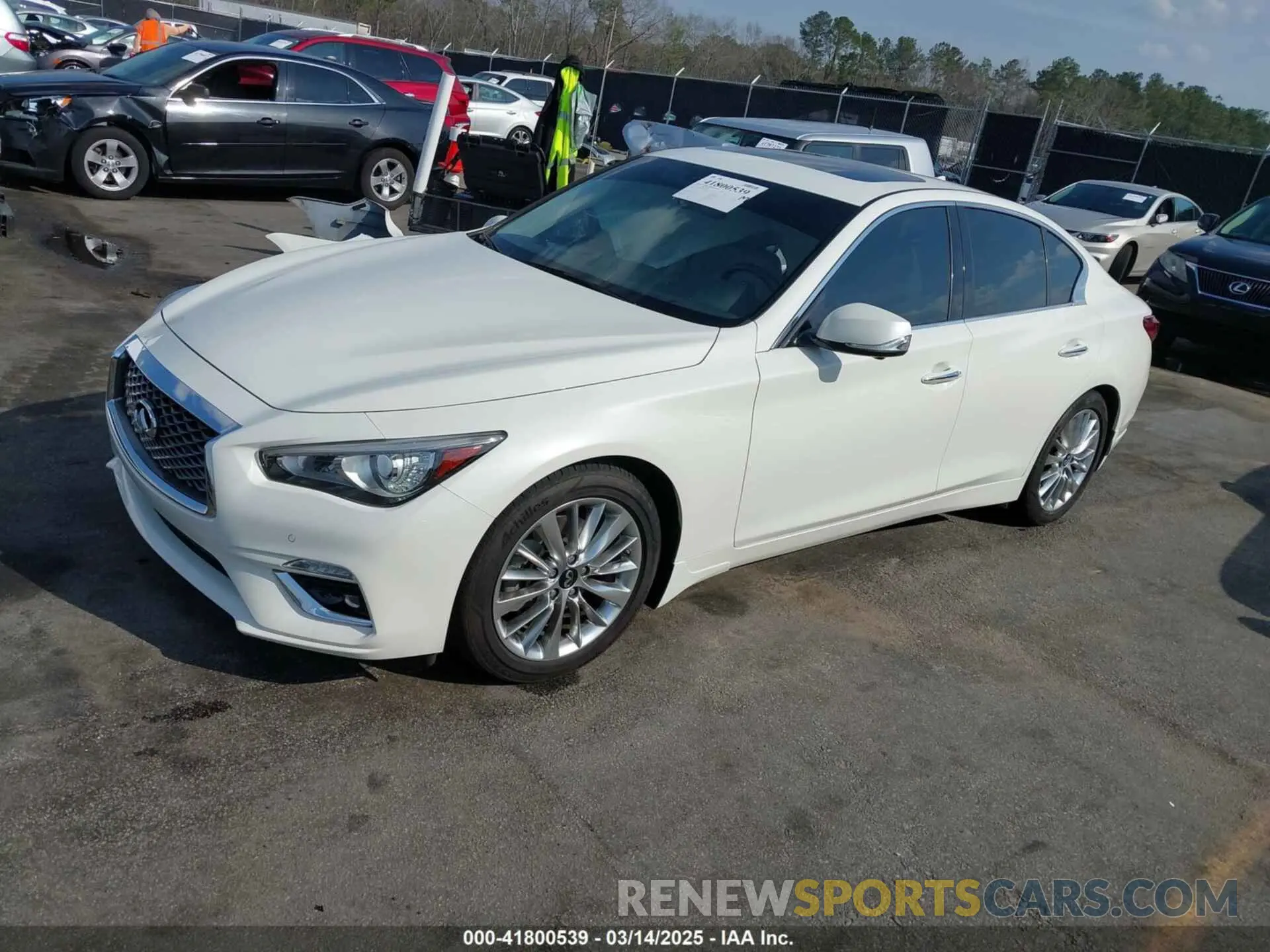 2 fotografías del automóvil dañado JN1EV7BP3MM700462 INFINITI Q50 2021