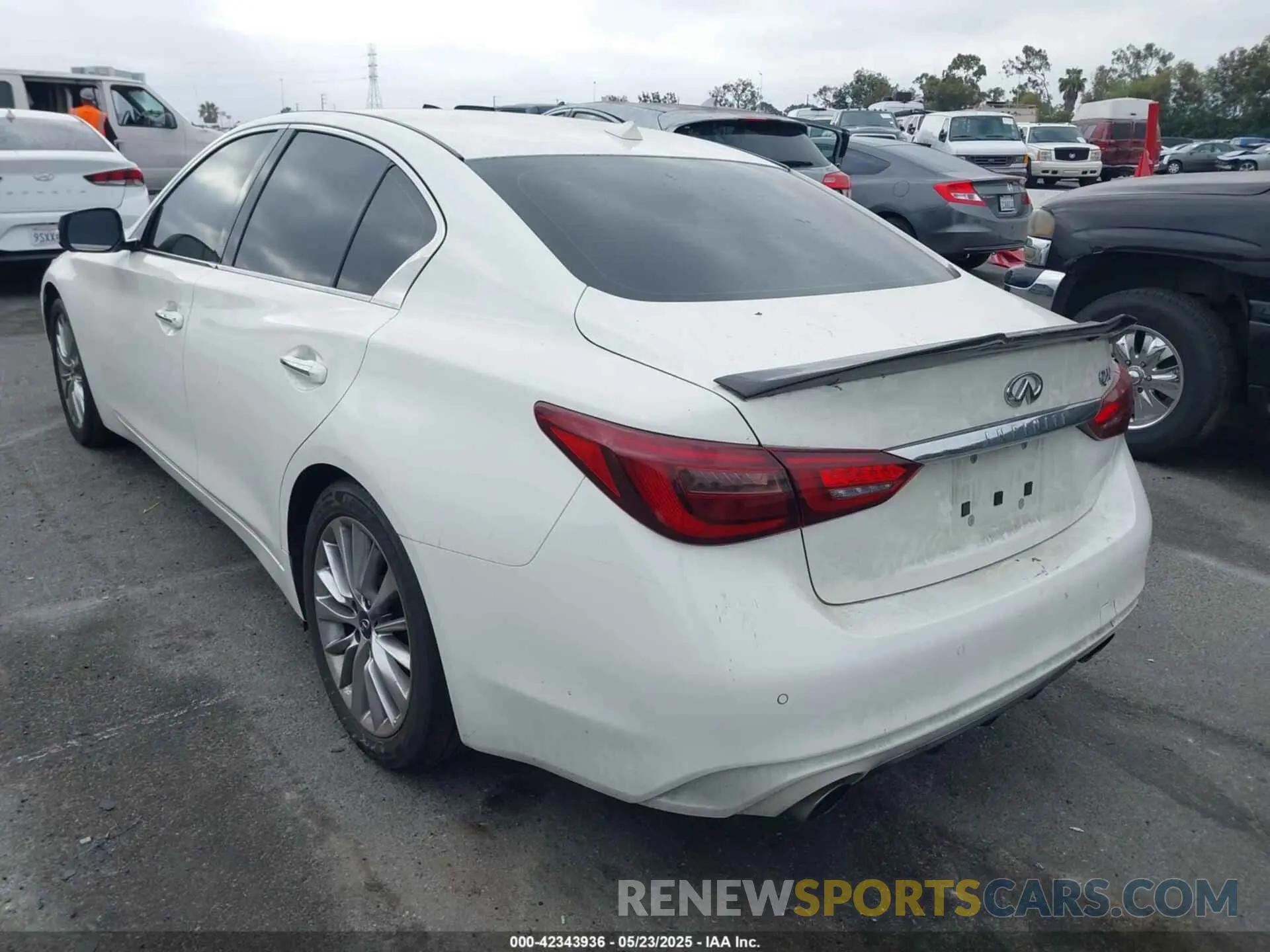 3 fotografías del automóvil dañado JN1EV7BP4MM702480 INFINITI Q50 2021