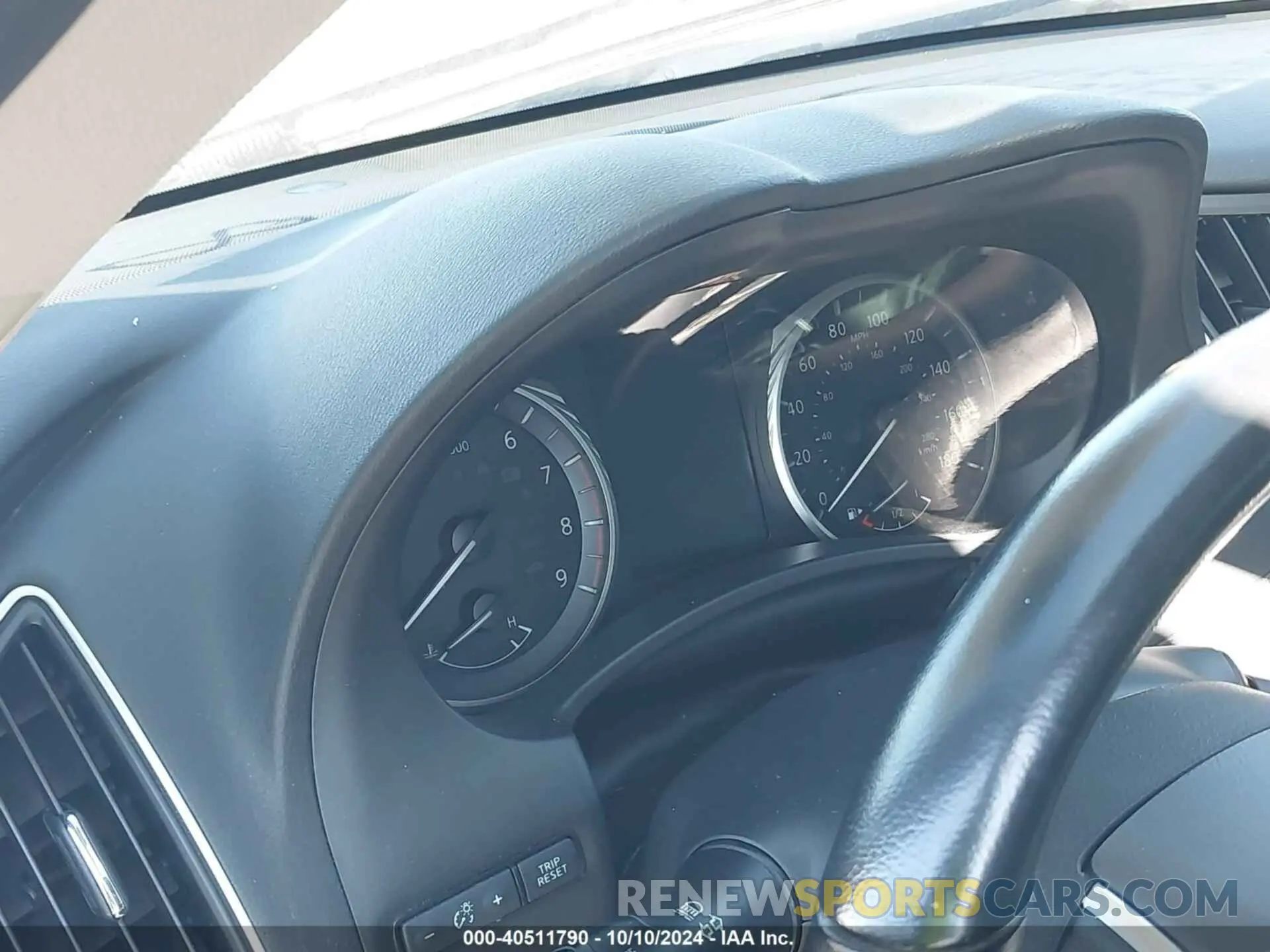 14 fotografías del automóvil dañado JN1EV7BP5MM703119 INFINITI Q50 2021