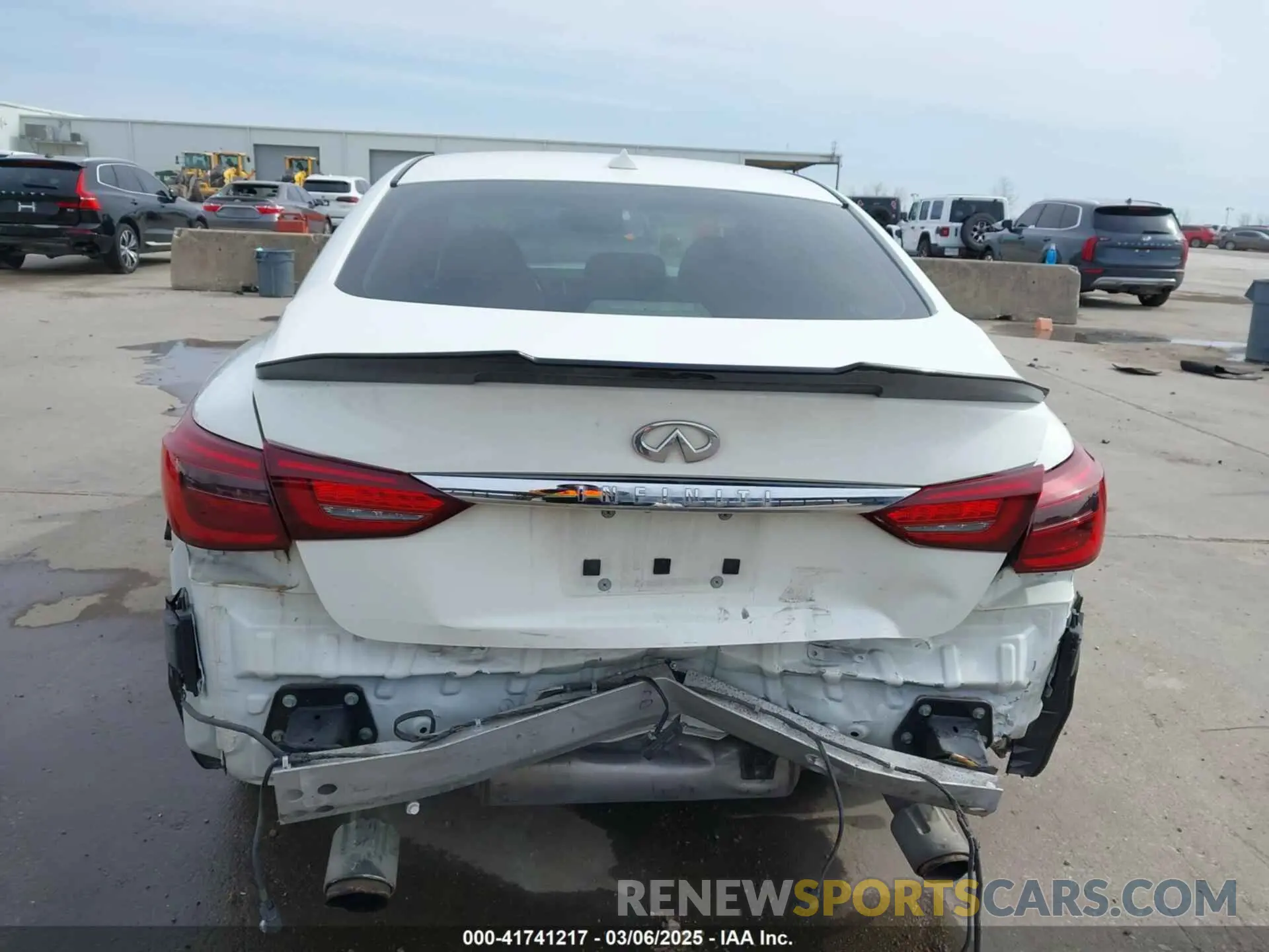15 fotografías del automóvil dañado JN1EV7BP8MM706340 INFINITI Q50 2021