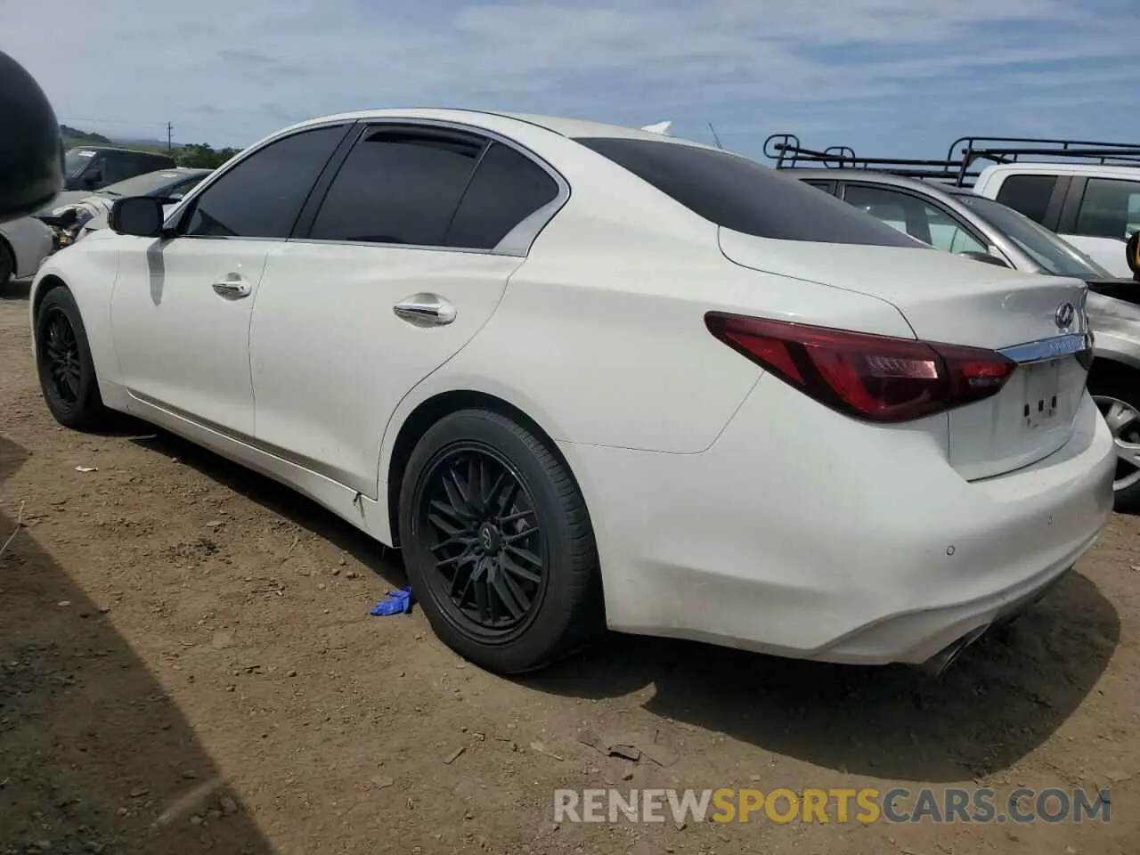 2 fotografías del automóvil dañado JN1EV7BP8MM706354 INFINITI Q50 2021