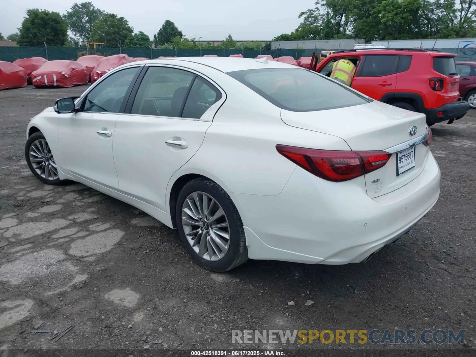 3 fotografías del automóvil dañado JN1EV7BR5MM753536 INFINITI Q50 2021