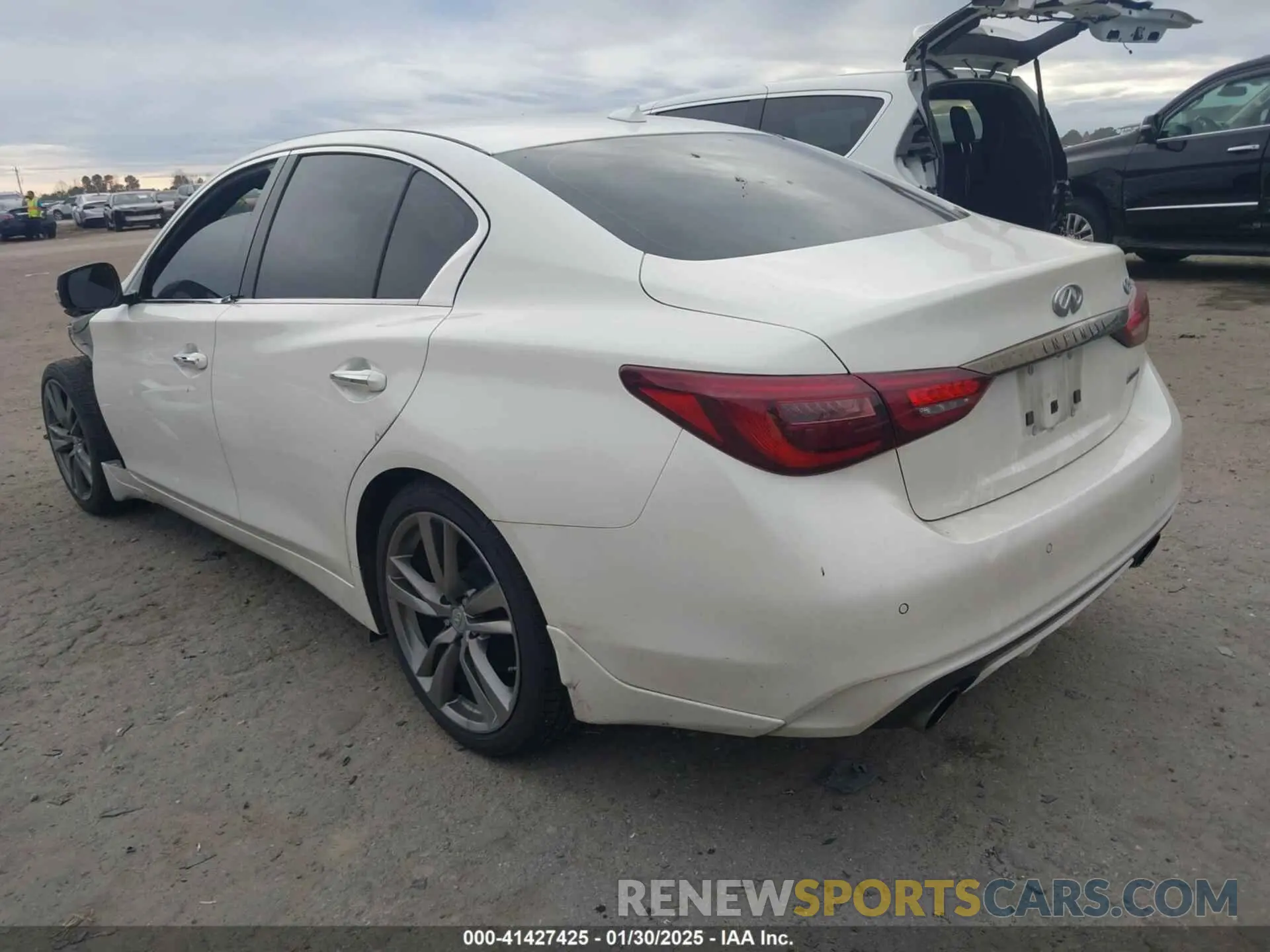 3 fotografías del automóvil dañado JN1EV7CP4MM707726 INFINITI Q50 2021