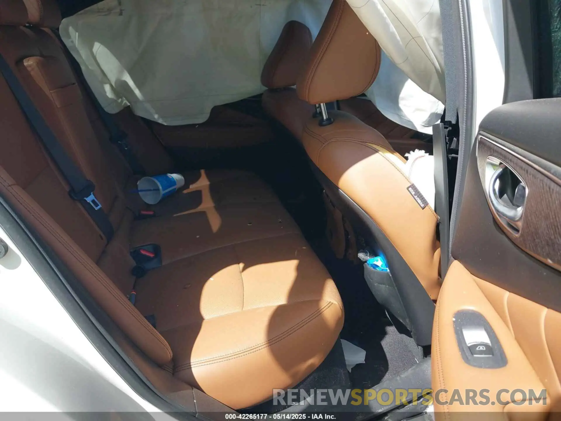8 fotografías del automóvil dañado JN1EV7CPXMM706094 INFINITI Q50 2021
