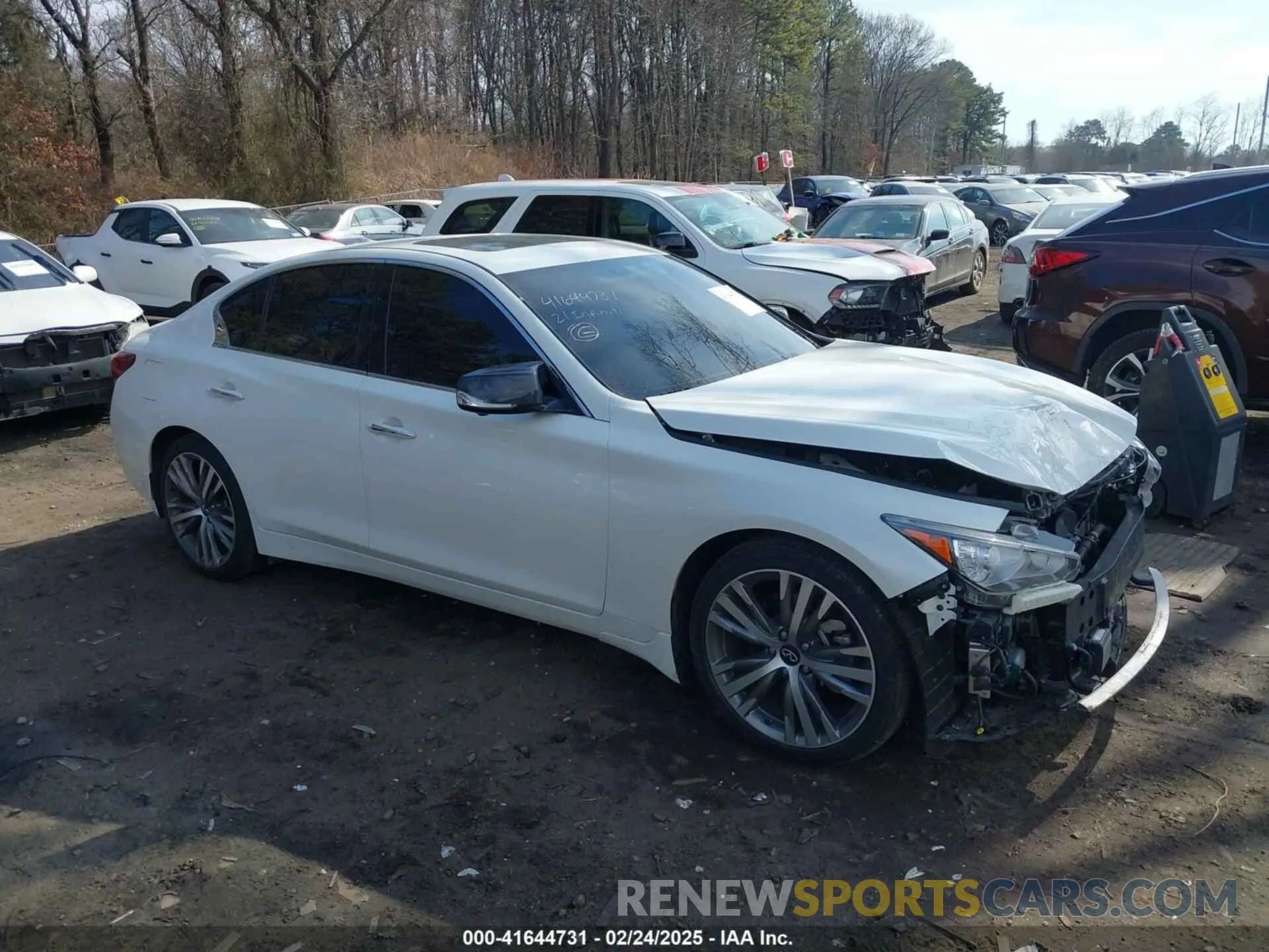 13 fotografías del automóvil dañado JN1EV7CRXMM750159 INFINITI Q50 2021