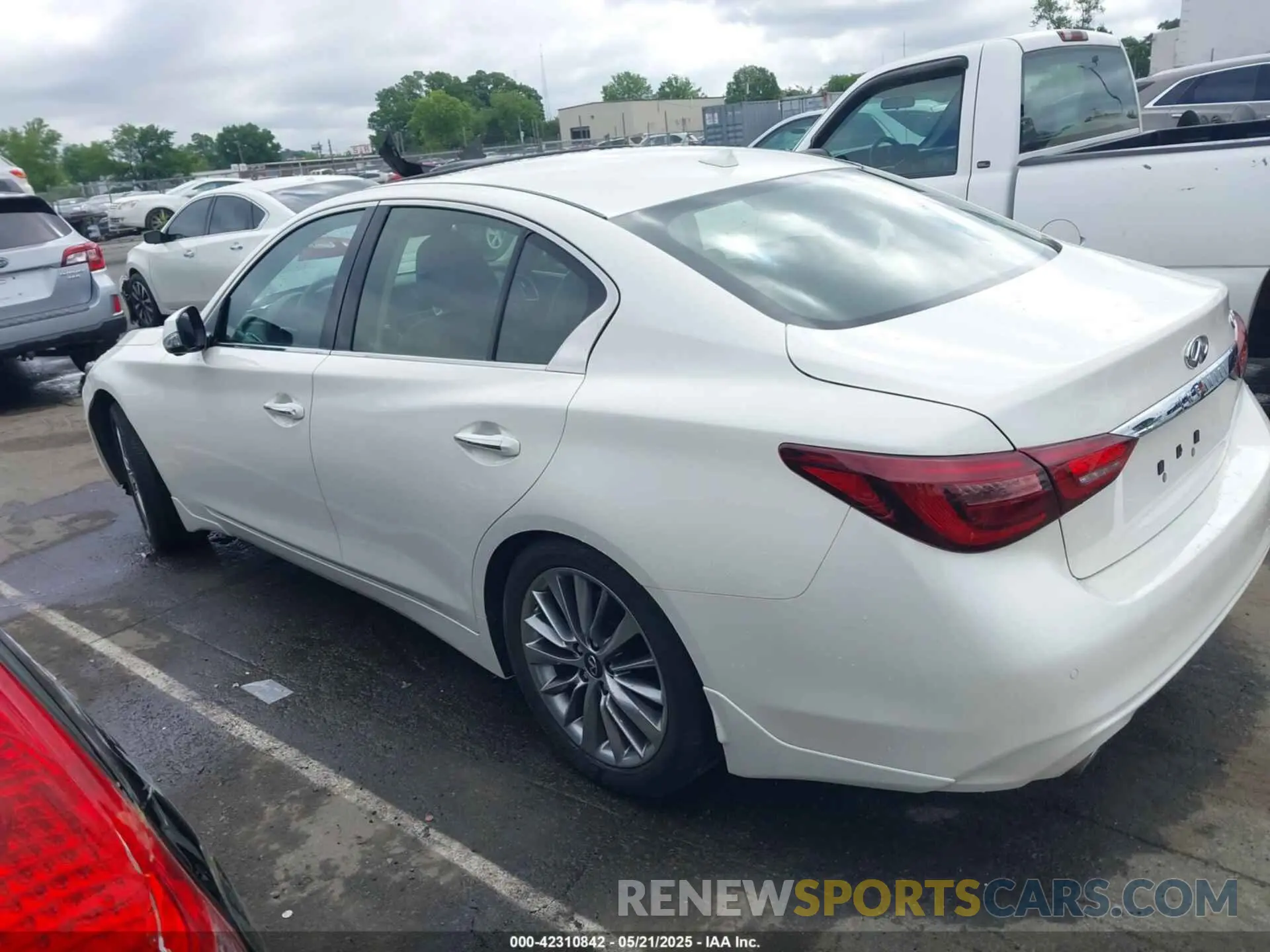 13 fotografías del automóvil dañado JN1EV7BP2NM311118 INFINITI Q50 2022
