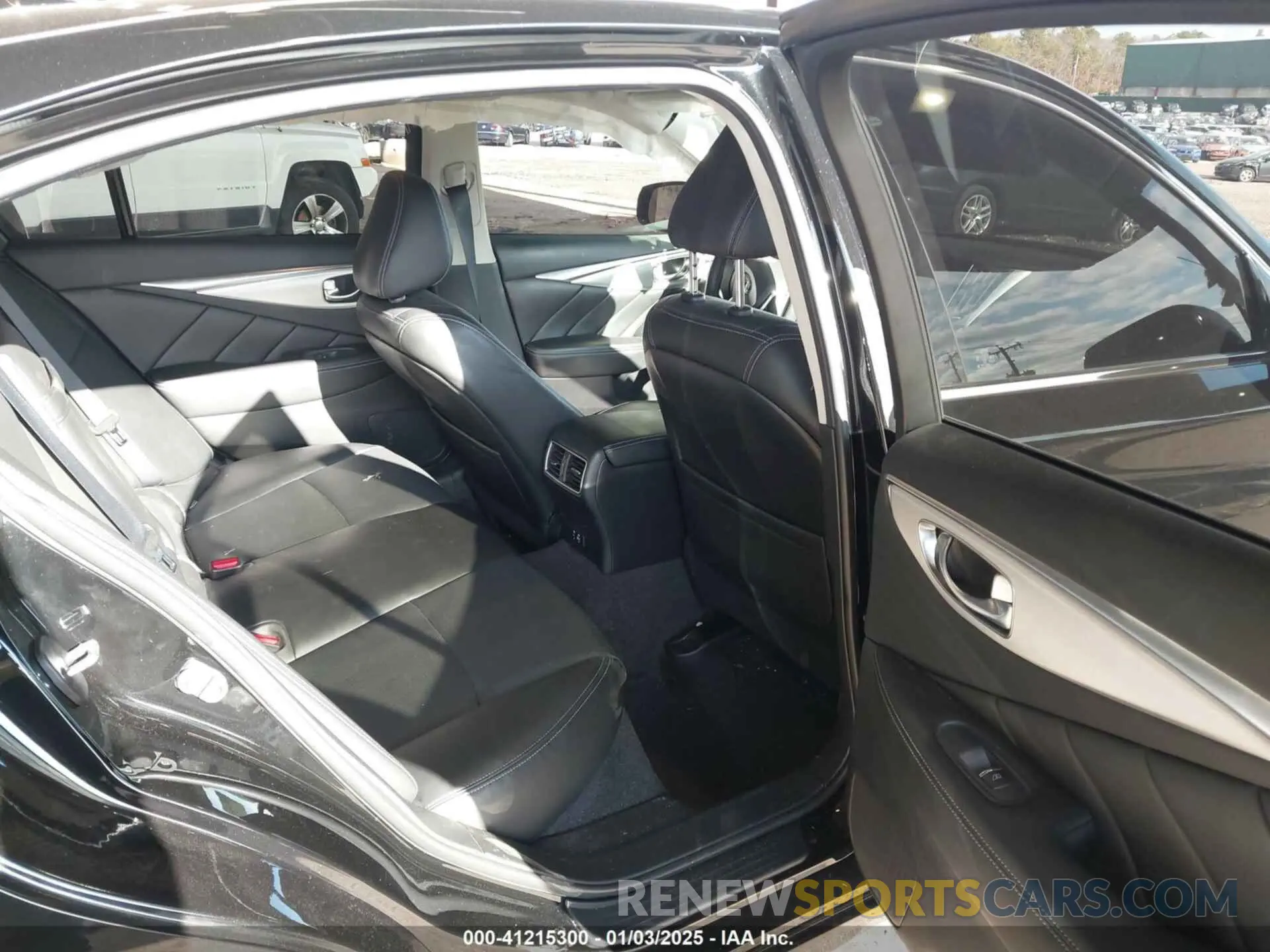 8 fotografías del automóvil dañado JN1EV7BR0PM542376 INFINITI Q50 2023
