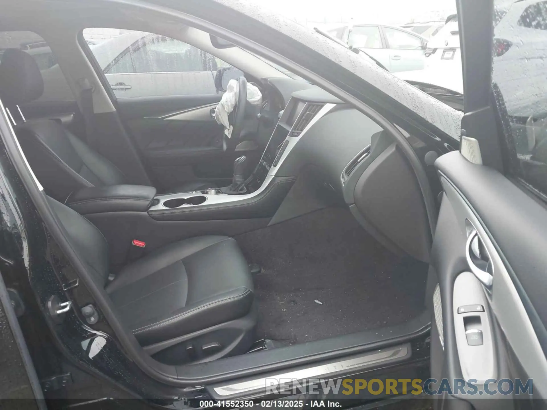 5 fotografías del automóvil dañado JN1EV7BR2PM541150 INFINITI Q50 2023