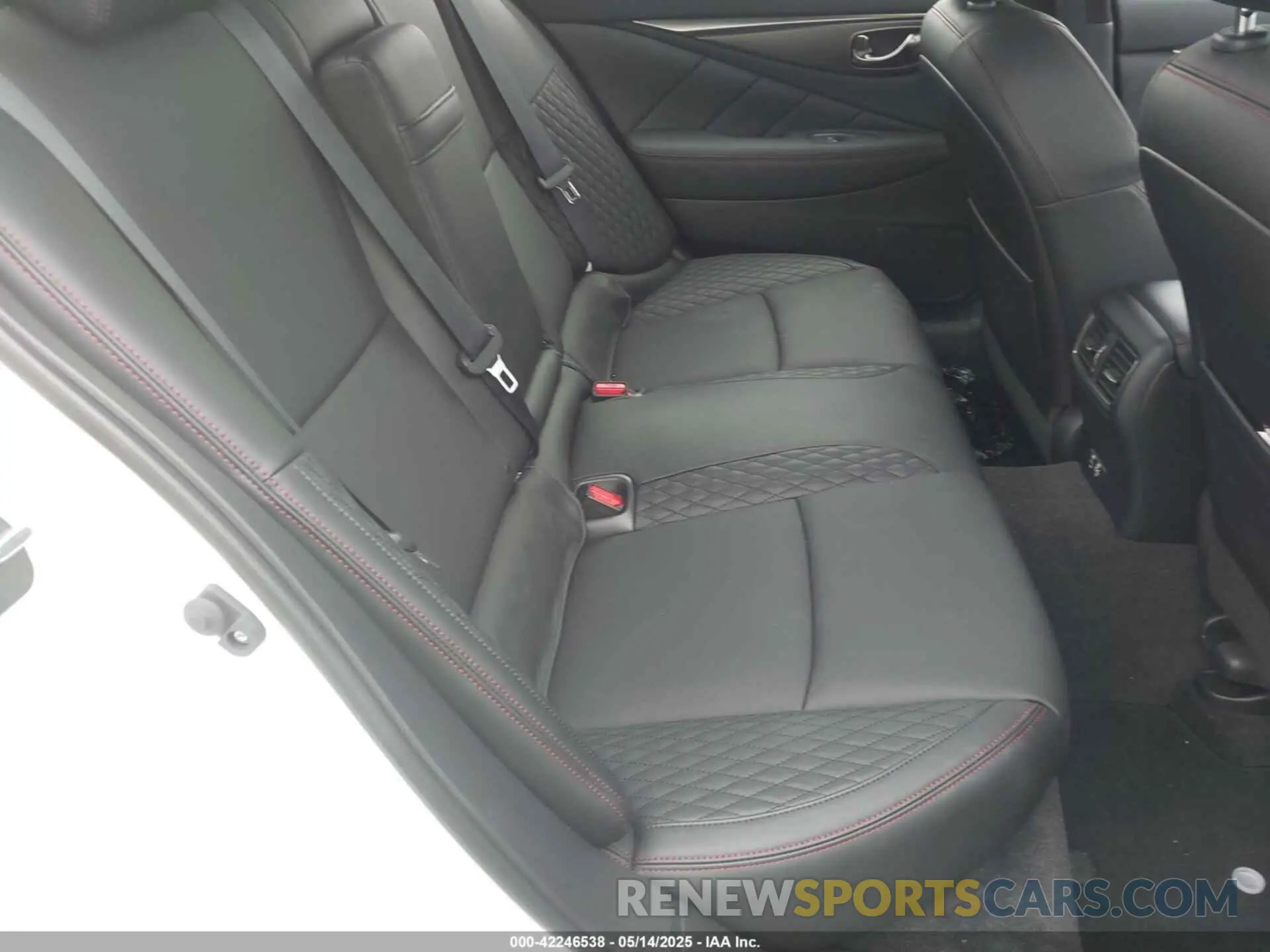 8 fotografías del automóvil dañado JN1FV7DR8PM590919 INFINITI Q50 2023