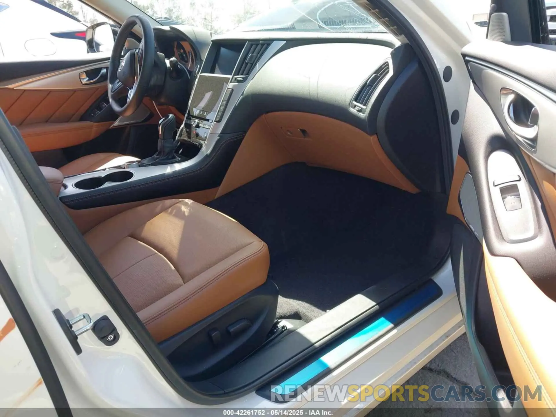 5 fotografías del automóvil dañado JN1EV7BP5RM601925 INFINITI Q50 2024