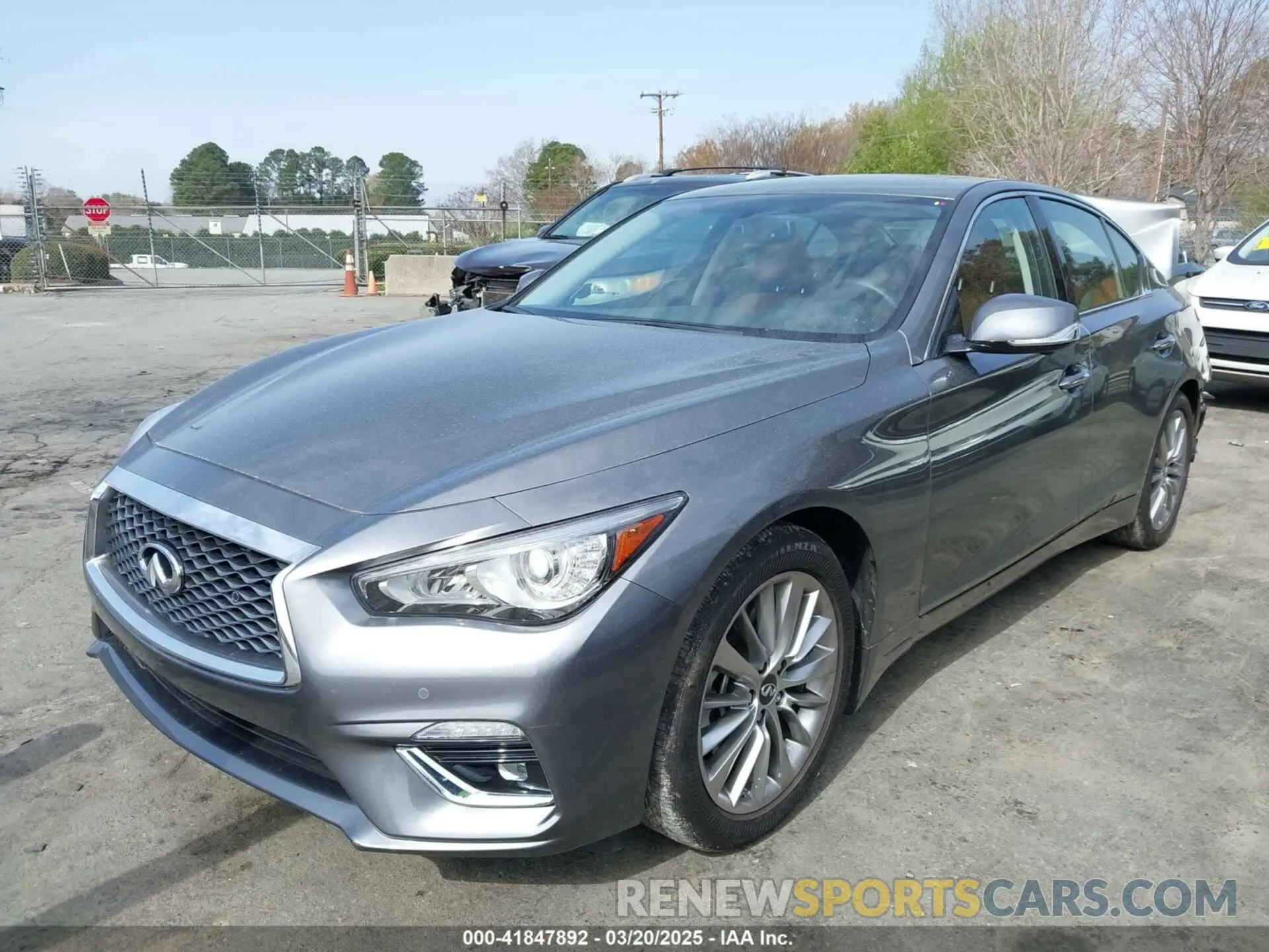 2 fotografías del automóvil dañado JN1EV7BP6RM601271 INFINITI Q50 2024