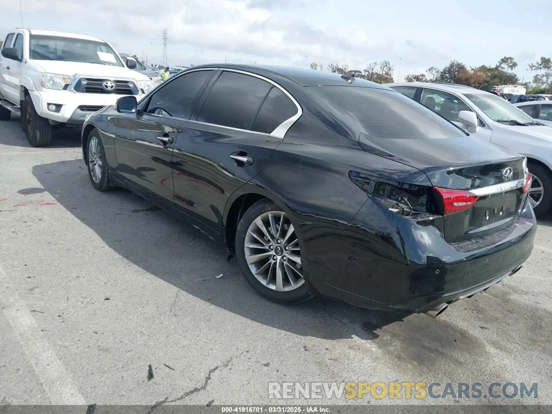 3 fotografías del automóvil dañado JN1EV7BP6RM601612 INFINITI Q50 2024
