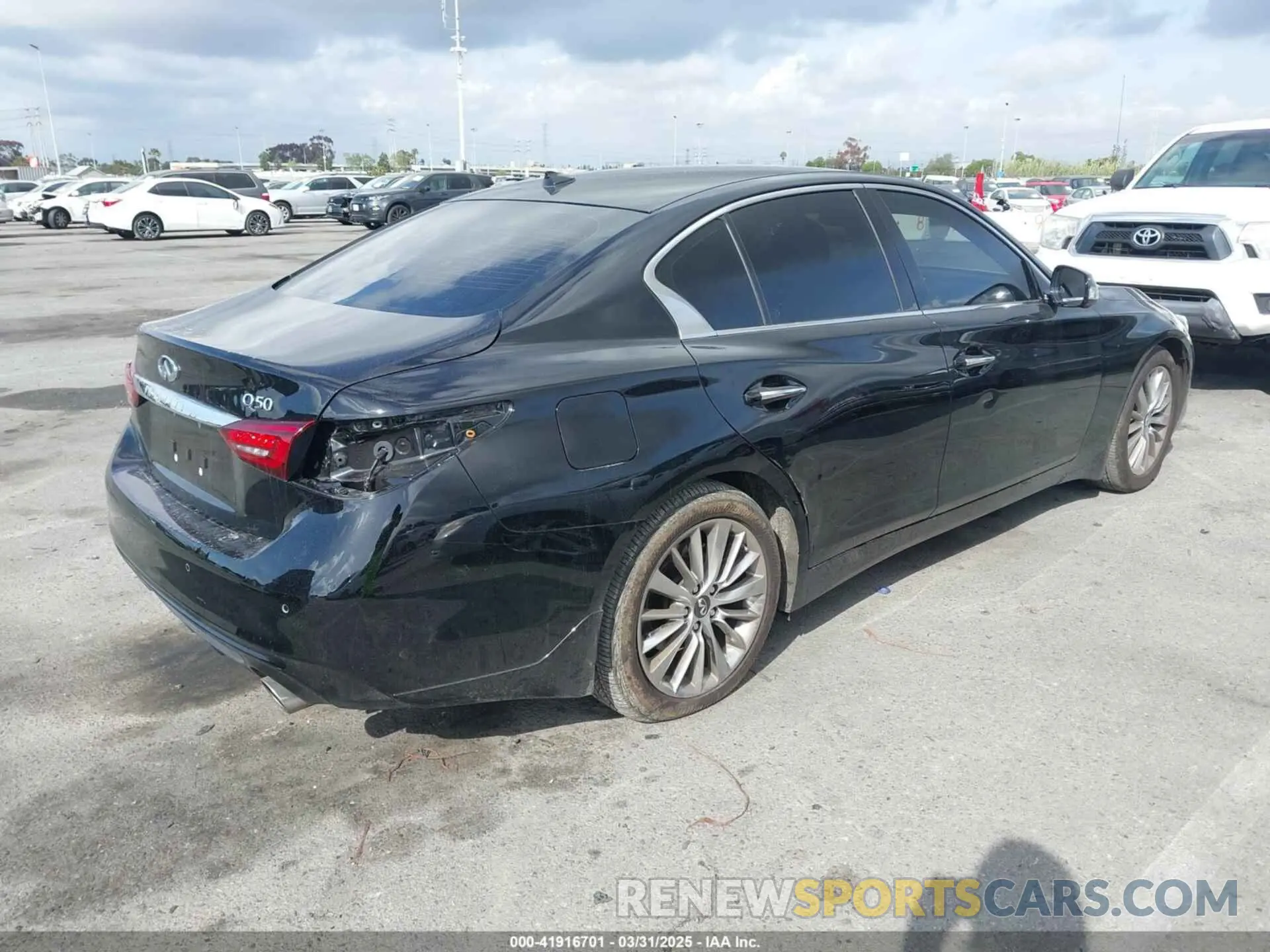 4 fotografías del automóvil dañado JN1EV7BP6RM601612 INFINITI Q50 2024