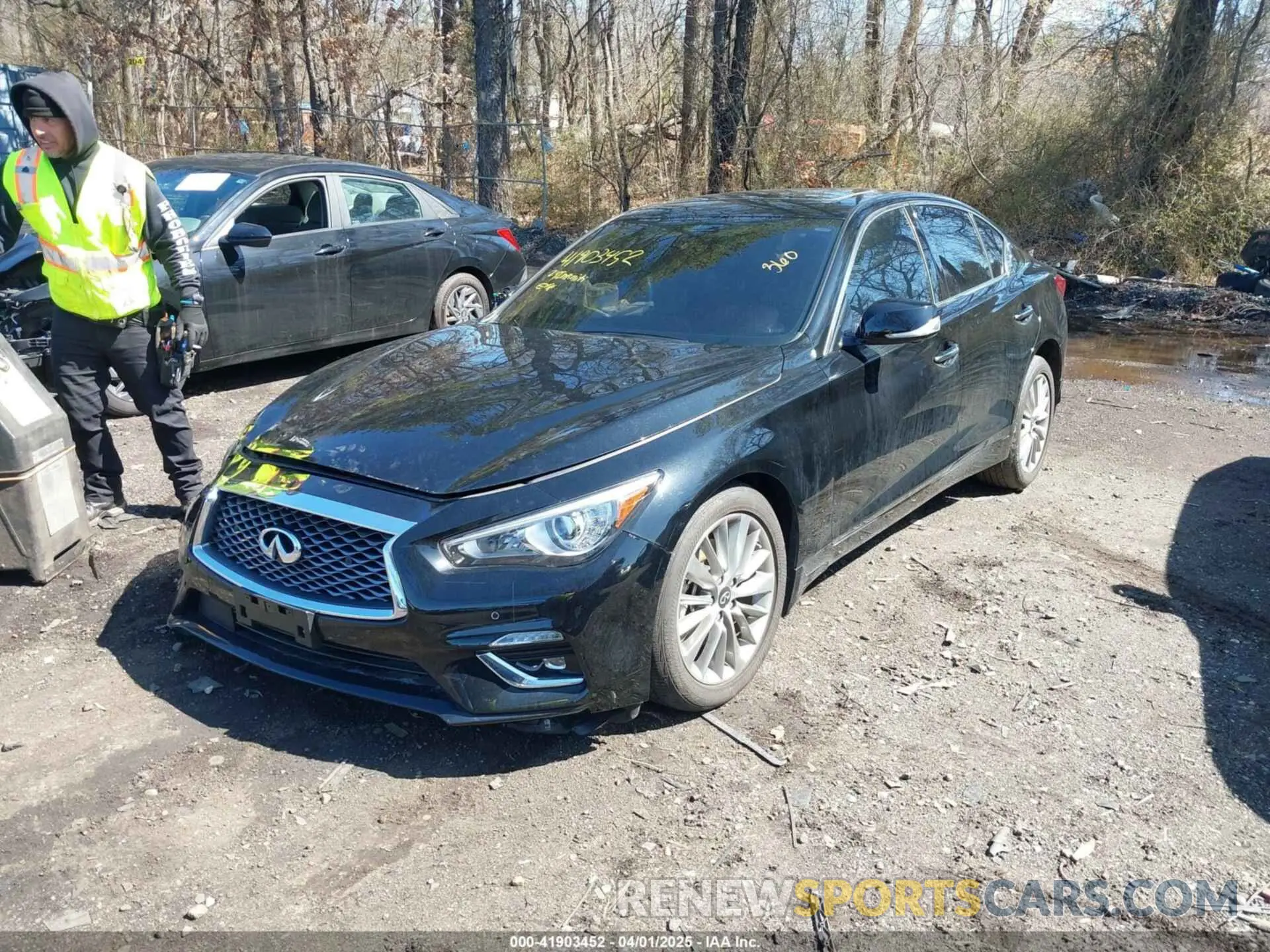 2 fotografías del automóvil dañado JN1EV7BR6RM632411 INFINITI Q50 2024