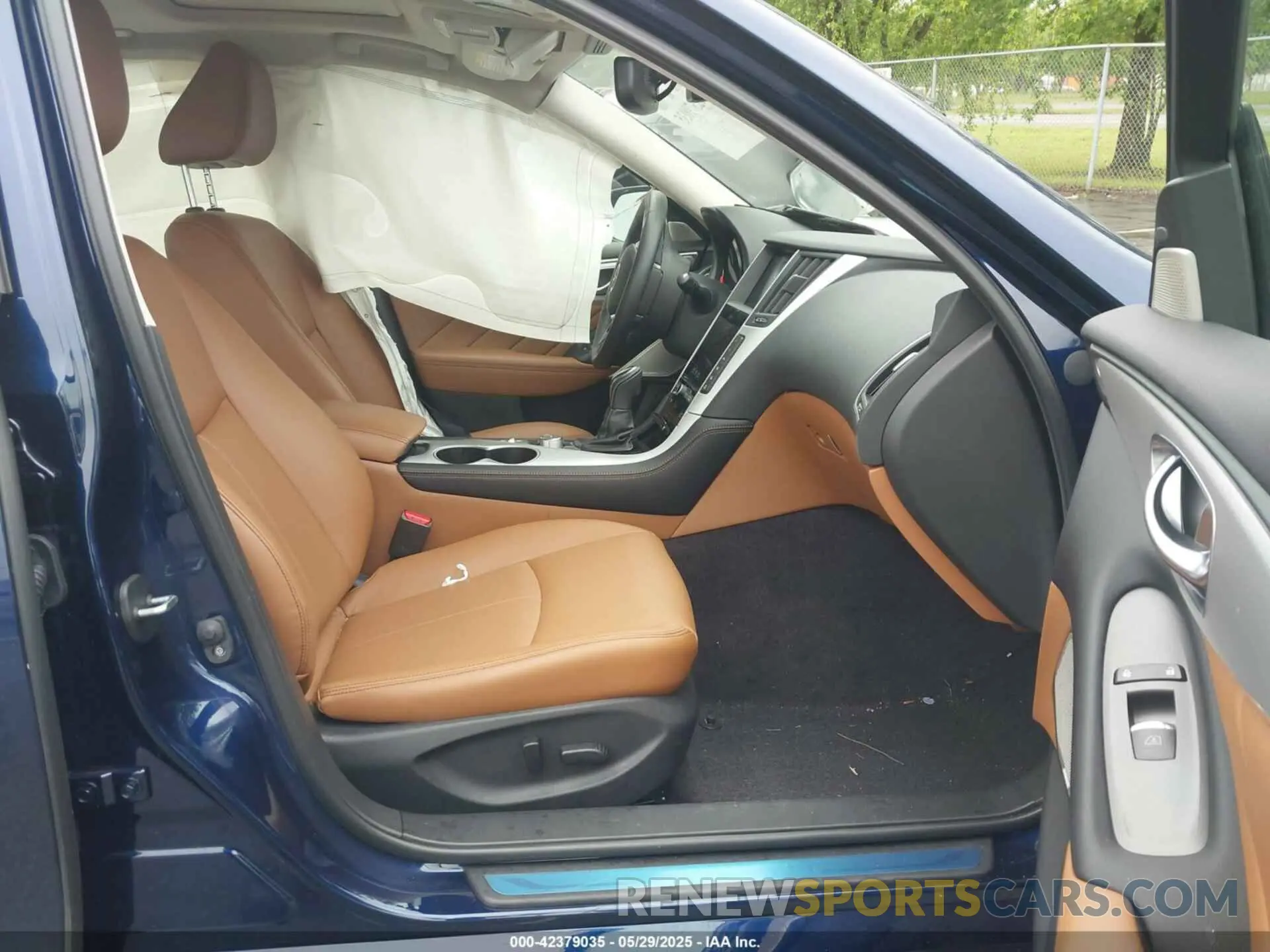 5 fotografías del automóvil dañado JN1EV7BR7RM631669 INFINITI Q50 2024