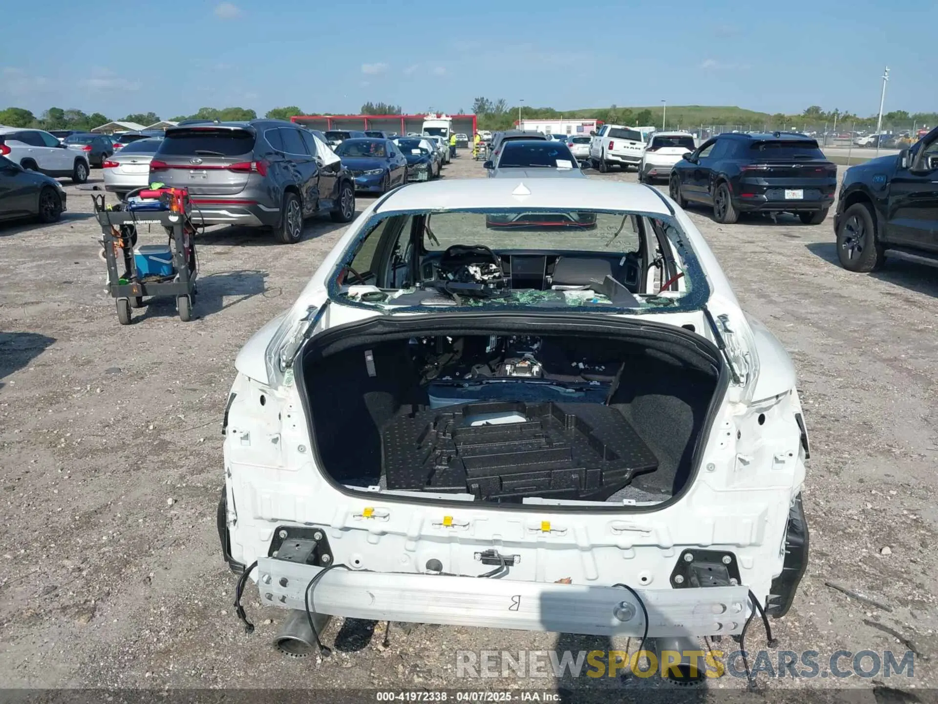 19 fotografías del automóvil dañado JN1FV7DP0RM660141 INFINITI Q50 2024