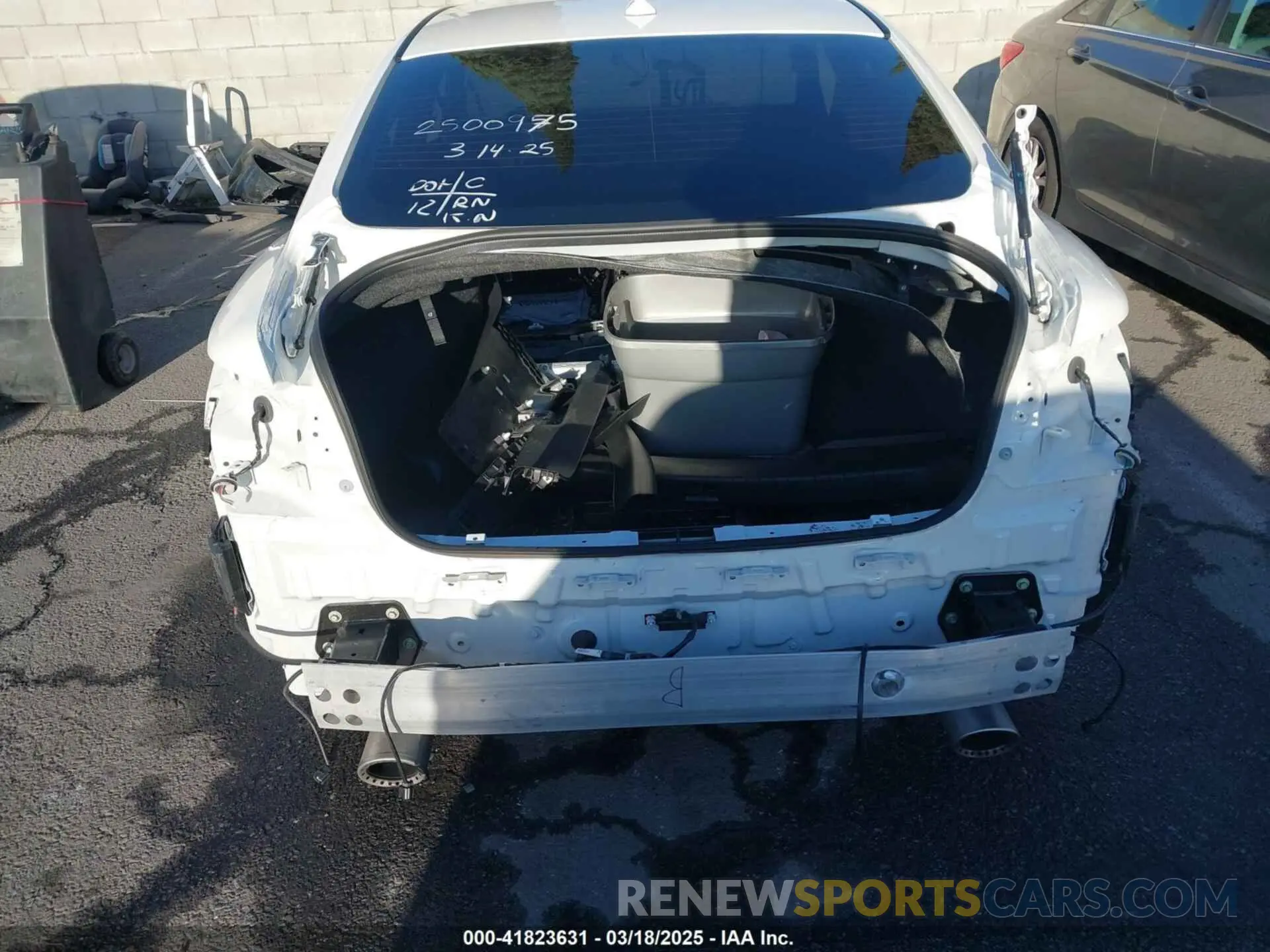 16 fotografías del automóvil dañado JN1FV7DP5RM660538 INFINITI Q50 2024