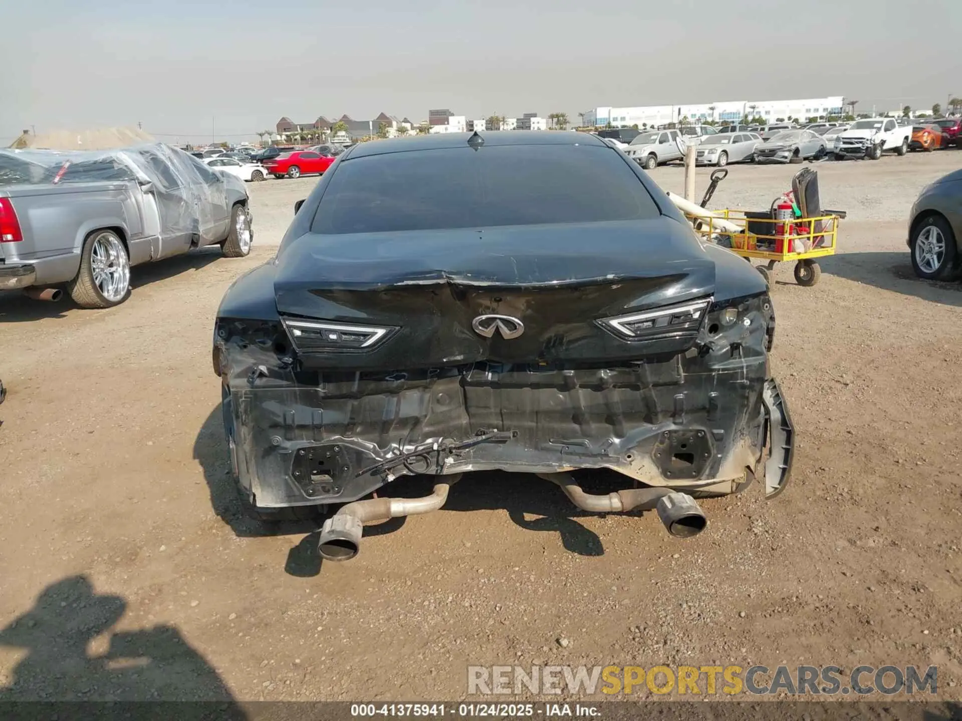 17 fotografías del automóvil dañado JN1EV7EK1KM230848 INFINITI Q60 2019