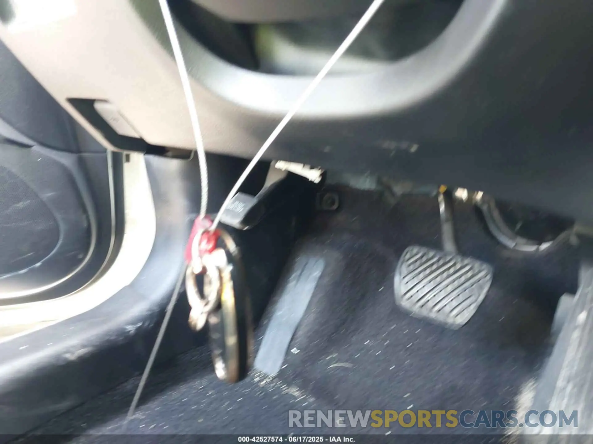 11 fotografías del automóvil dañado JN1EV7EK2KM230521 INFINITI Q60 2019