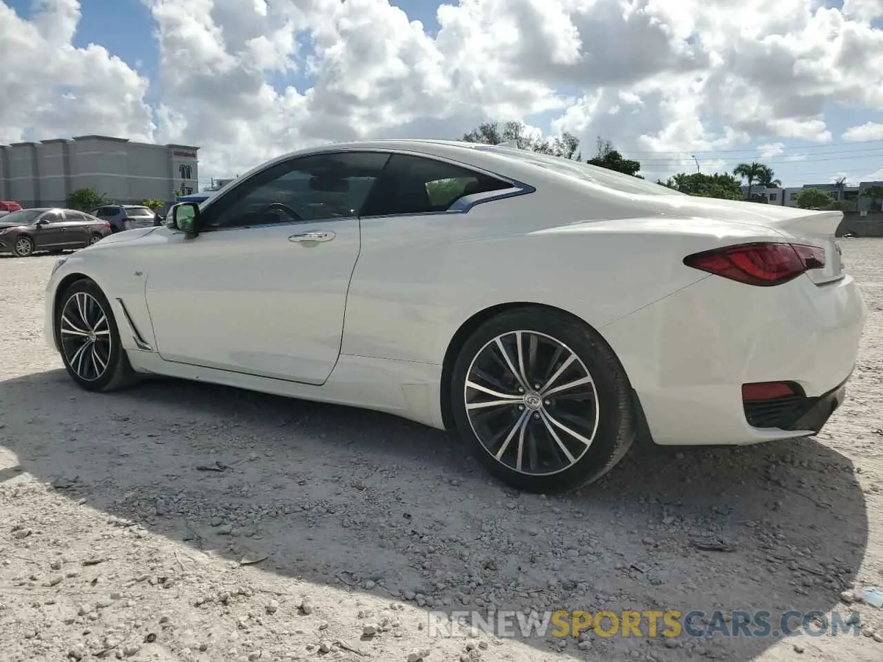 2 fotografías del automóvil dañado JN1EV7EKXKM231478 INFINITI Q60 2019