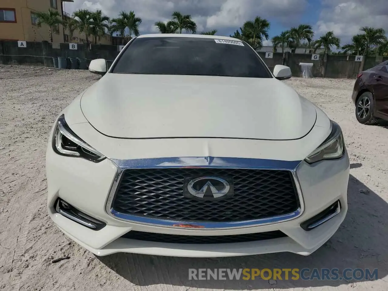 5 fotografías del automóvil dañado JN1EV7EKXKM231478 INFINITI Q60 2019