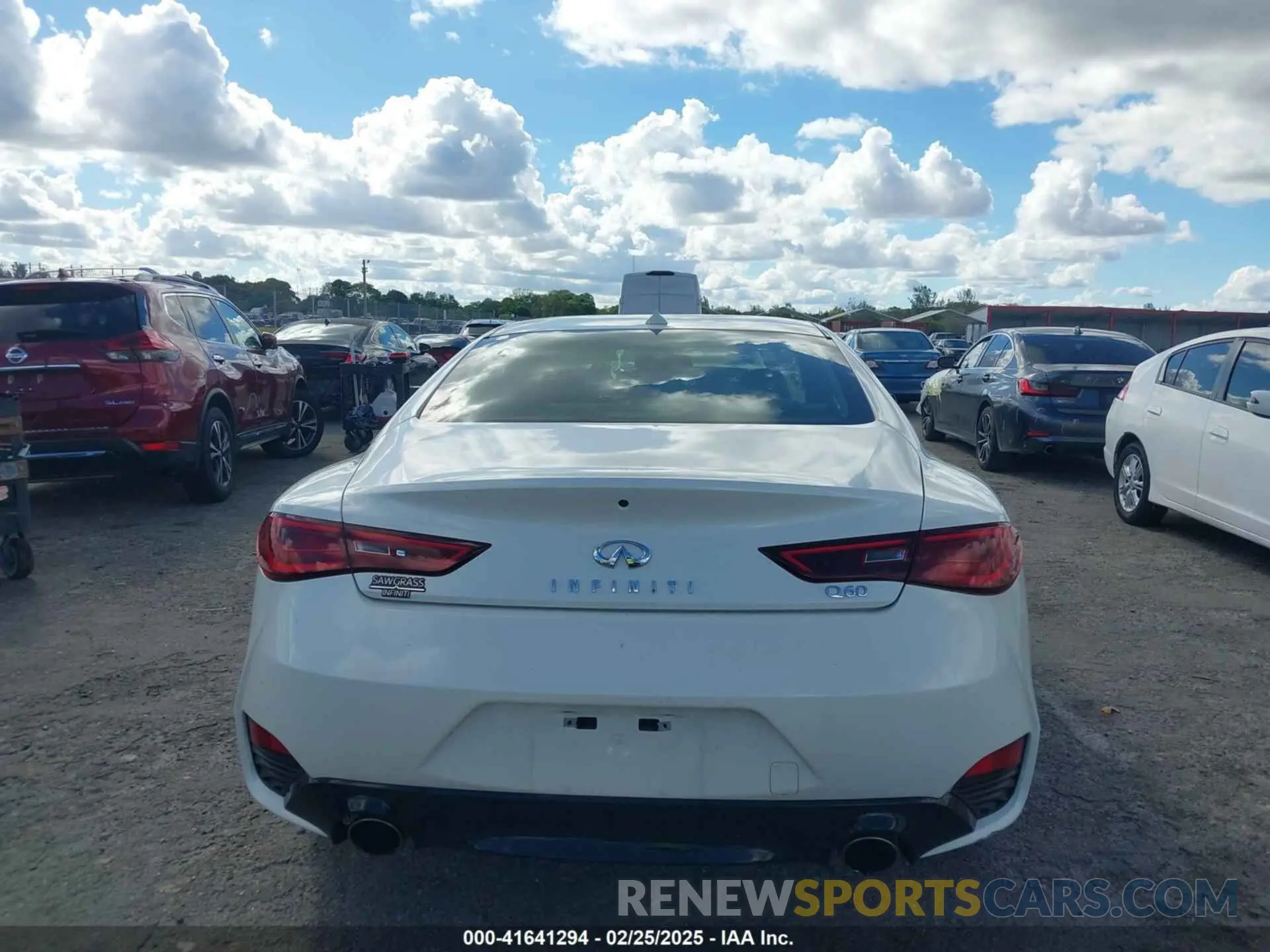 16 fotografías del automóvil dañado JN1EV7EK2LM340406 INFINITI Q60 2020