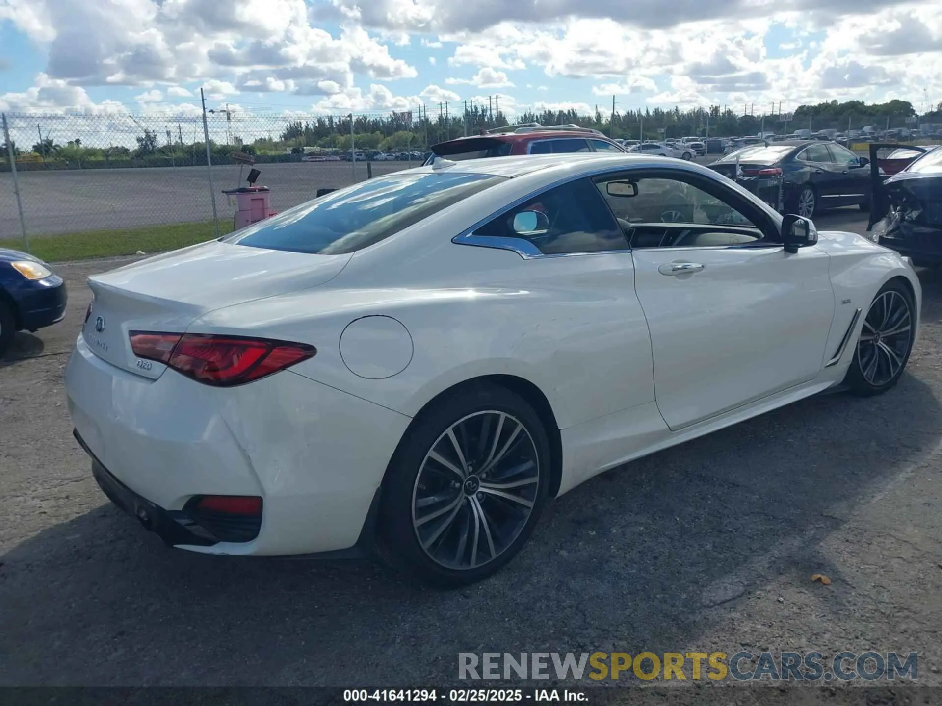 4 fotografías del automóvil dañado JN1EV7EK2LM340406 INFINITI Q60 2020