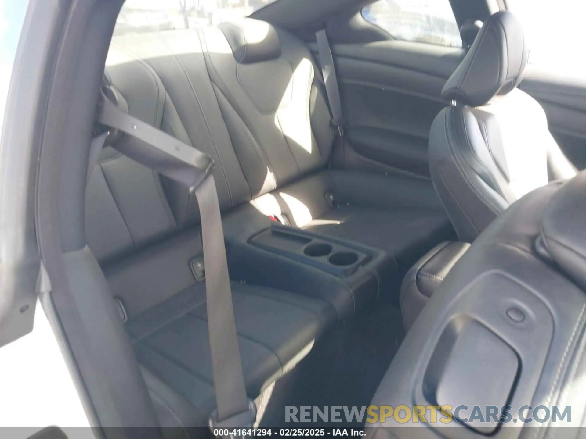8 fotografías del automóvil dañado JN1EV7EK2LM340406 INFINITI Q60 2020