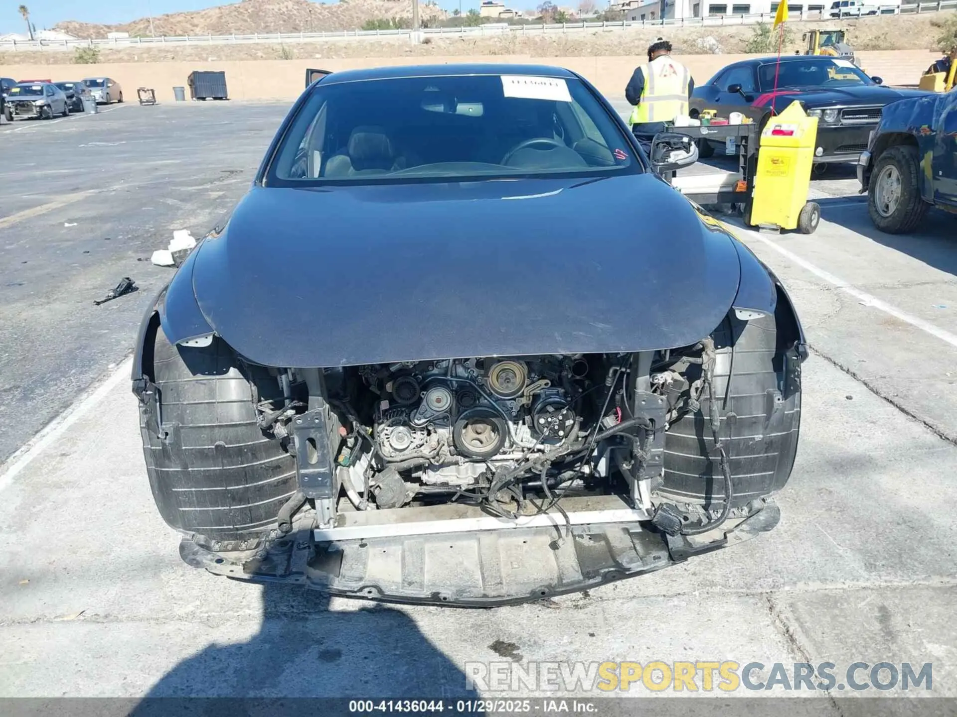 12 fotografías del automóvil dañado JN1EV7EK2LM341099 INFINITI Q60 2020