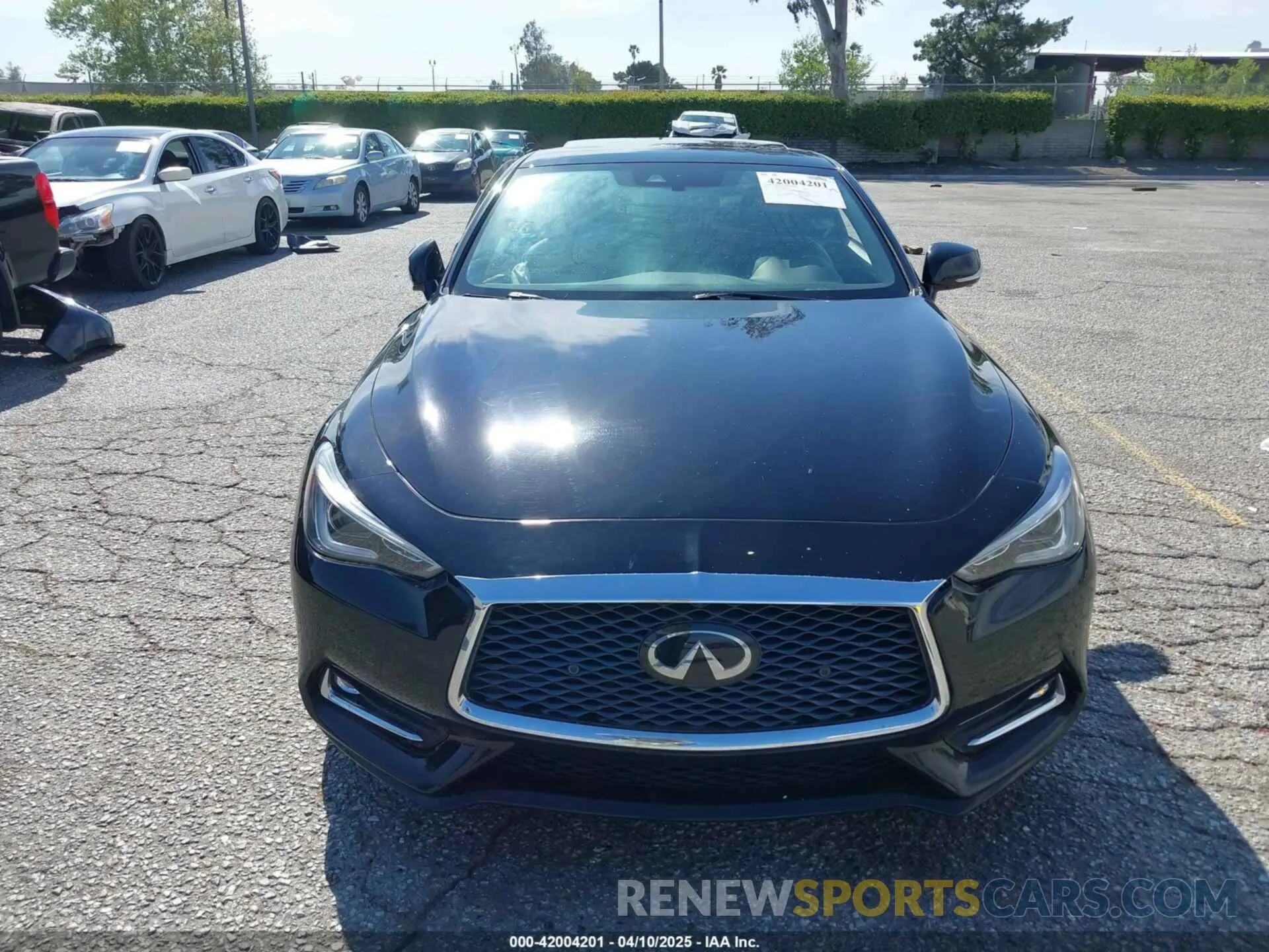 12 fotografías del automóvil dañado JN1EV7EK6LM340201 INFINITI Q60 2020