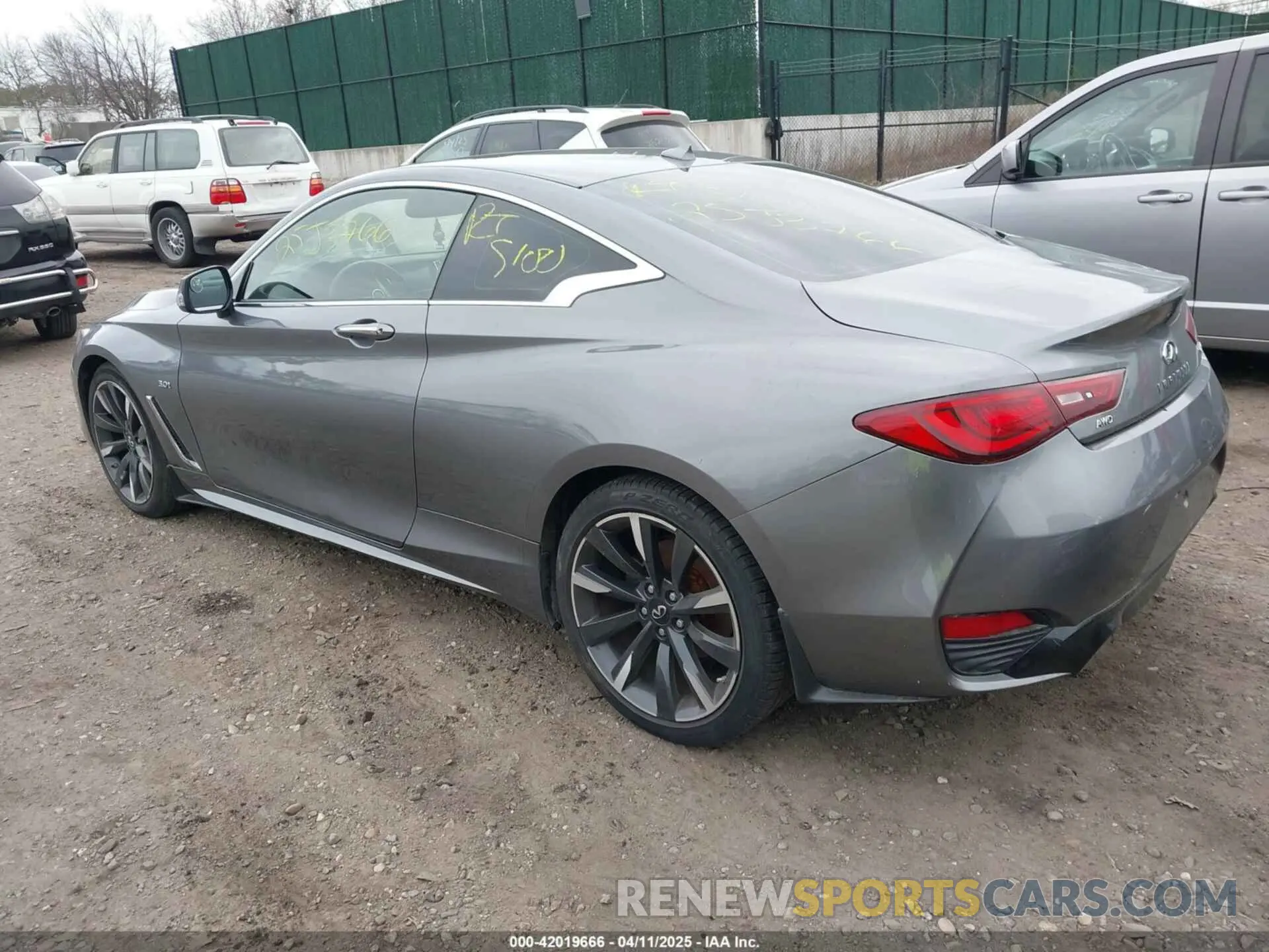 3 fotografías del automóvil dañado JN1EV7EL2LM380655 INFINITI Q60 2020
