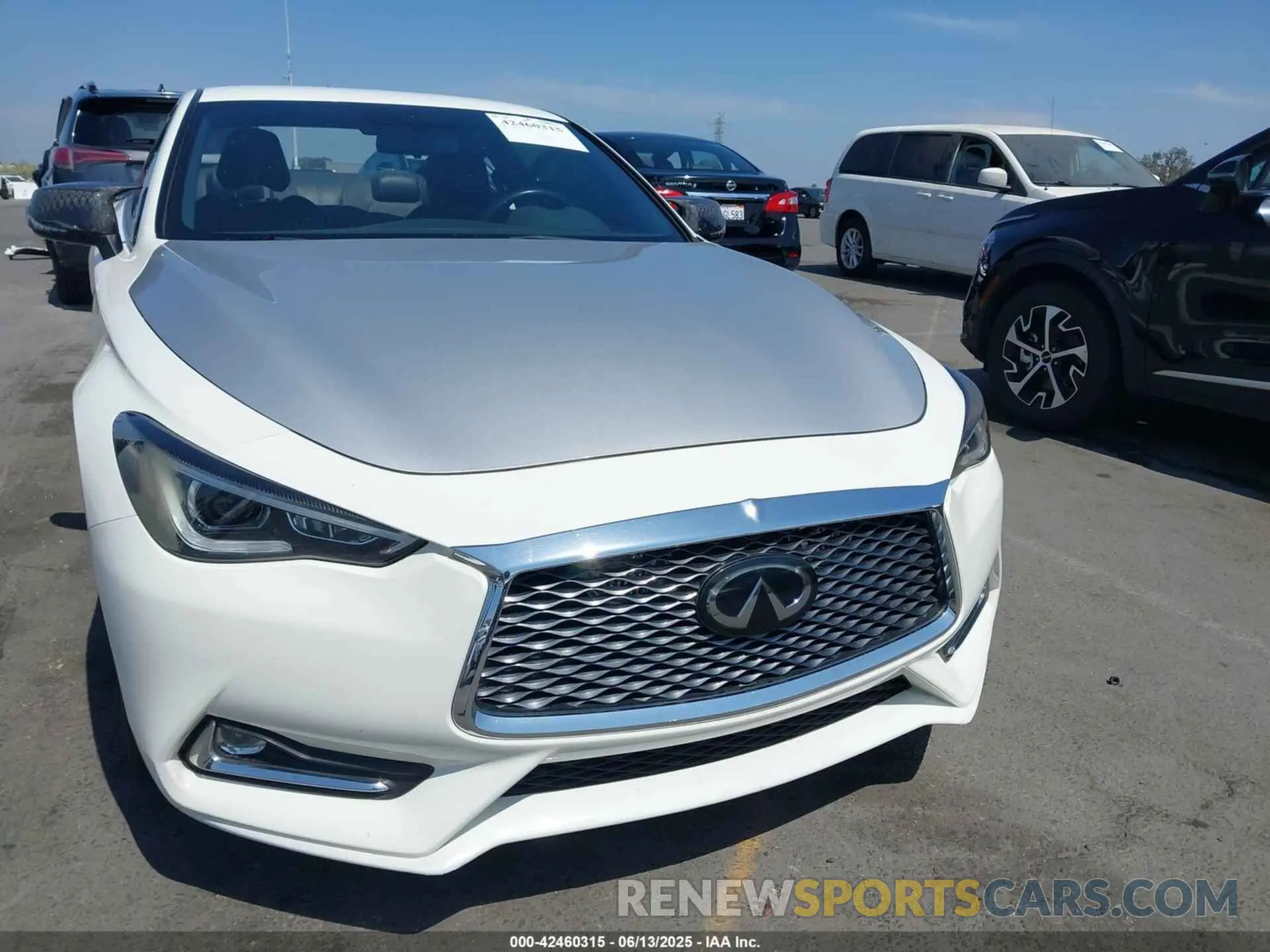 12 fotografías del automóvil dañado JN1EV7JK9MM410104 INFINITI Q60 2021