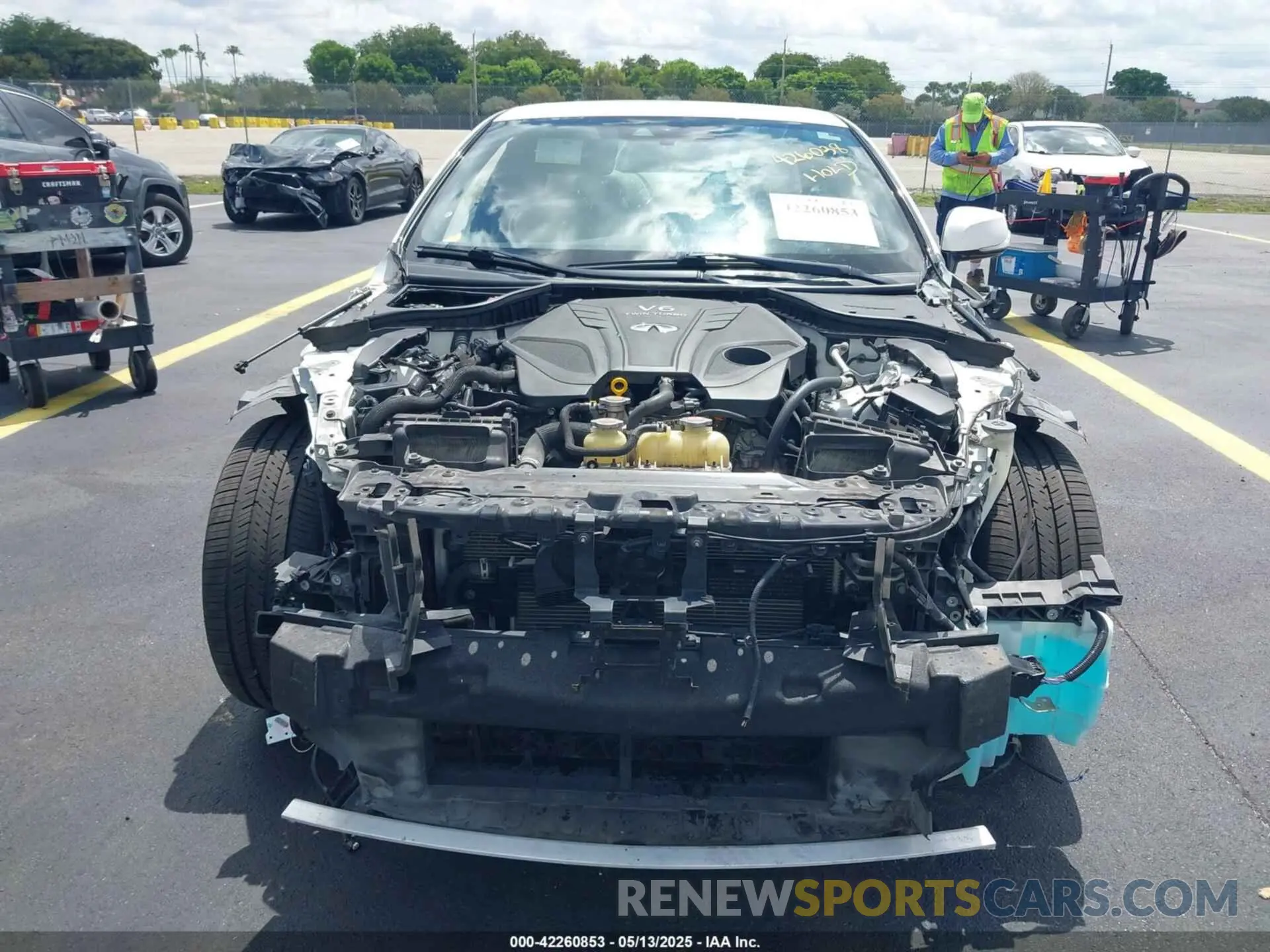 13 fotografías del automóvil dañado JN1EV7KKXMM410062 INFINITI Q60 2021