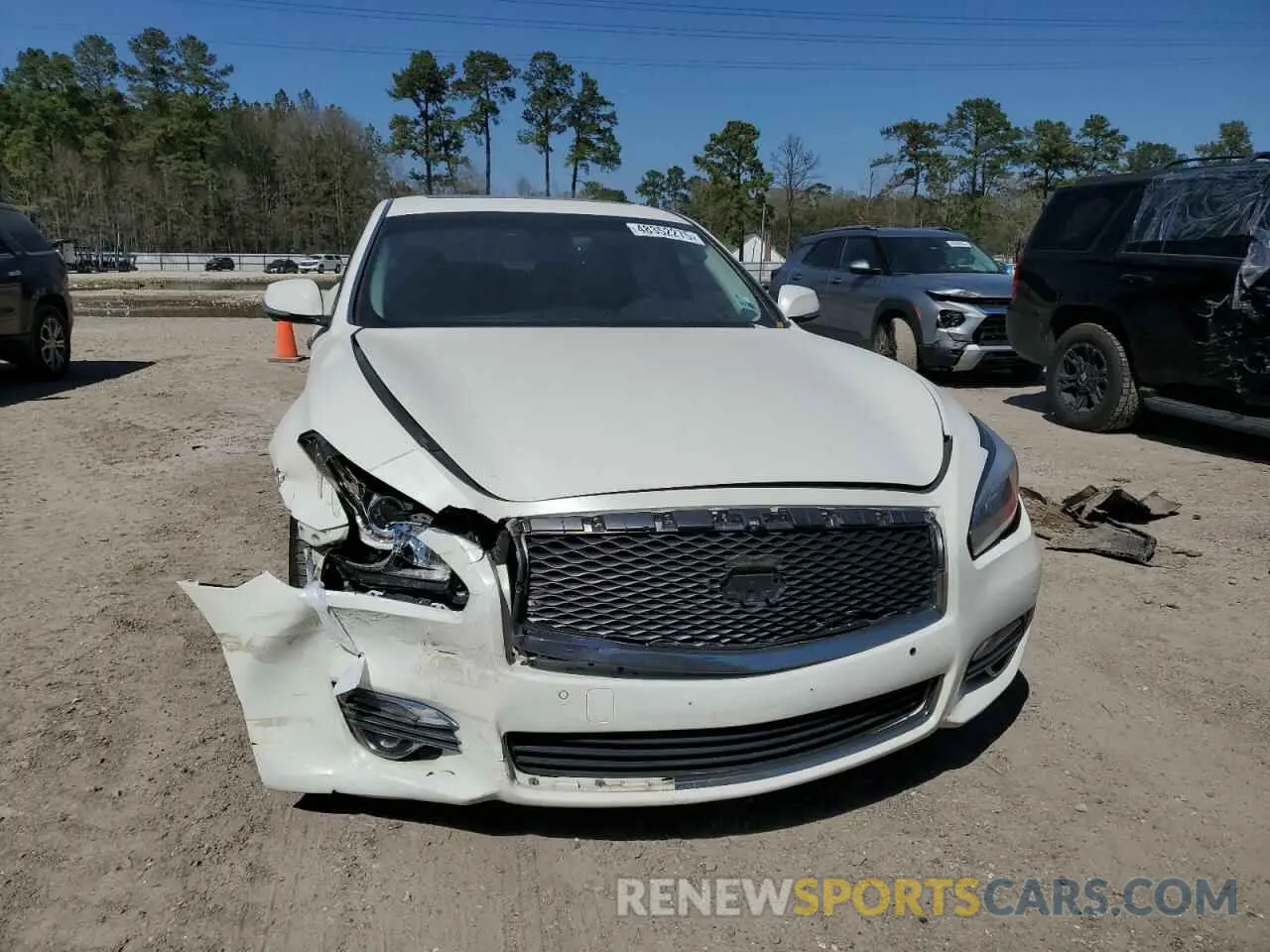 5 fotografías del automóvil dañado JN1BY1AP5KM505176 INFINITI Q70 2019