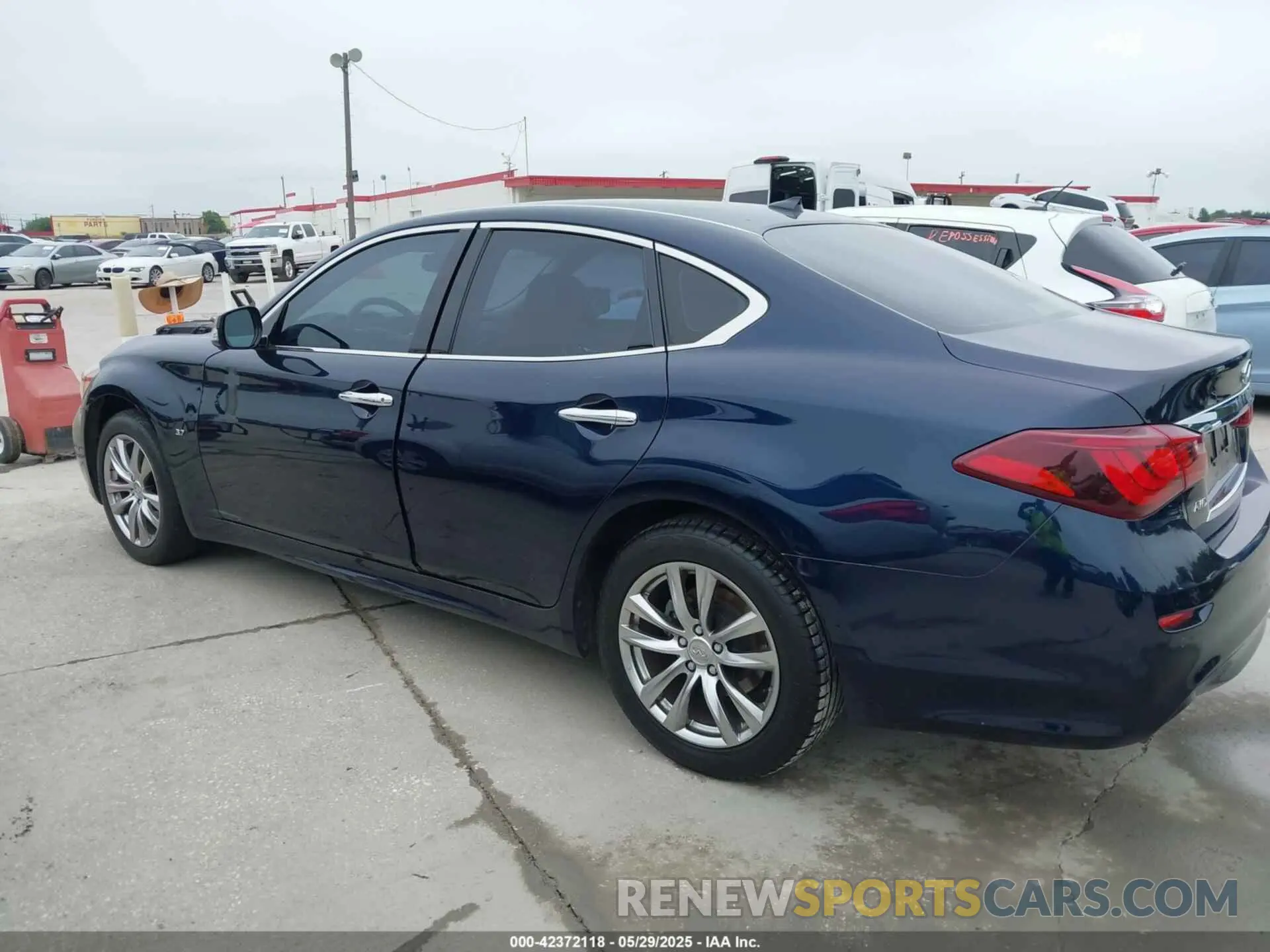 14 fotografías del automóvil dañado JN1BY1AR9KM585597 INFINITI Q70 2019