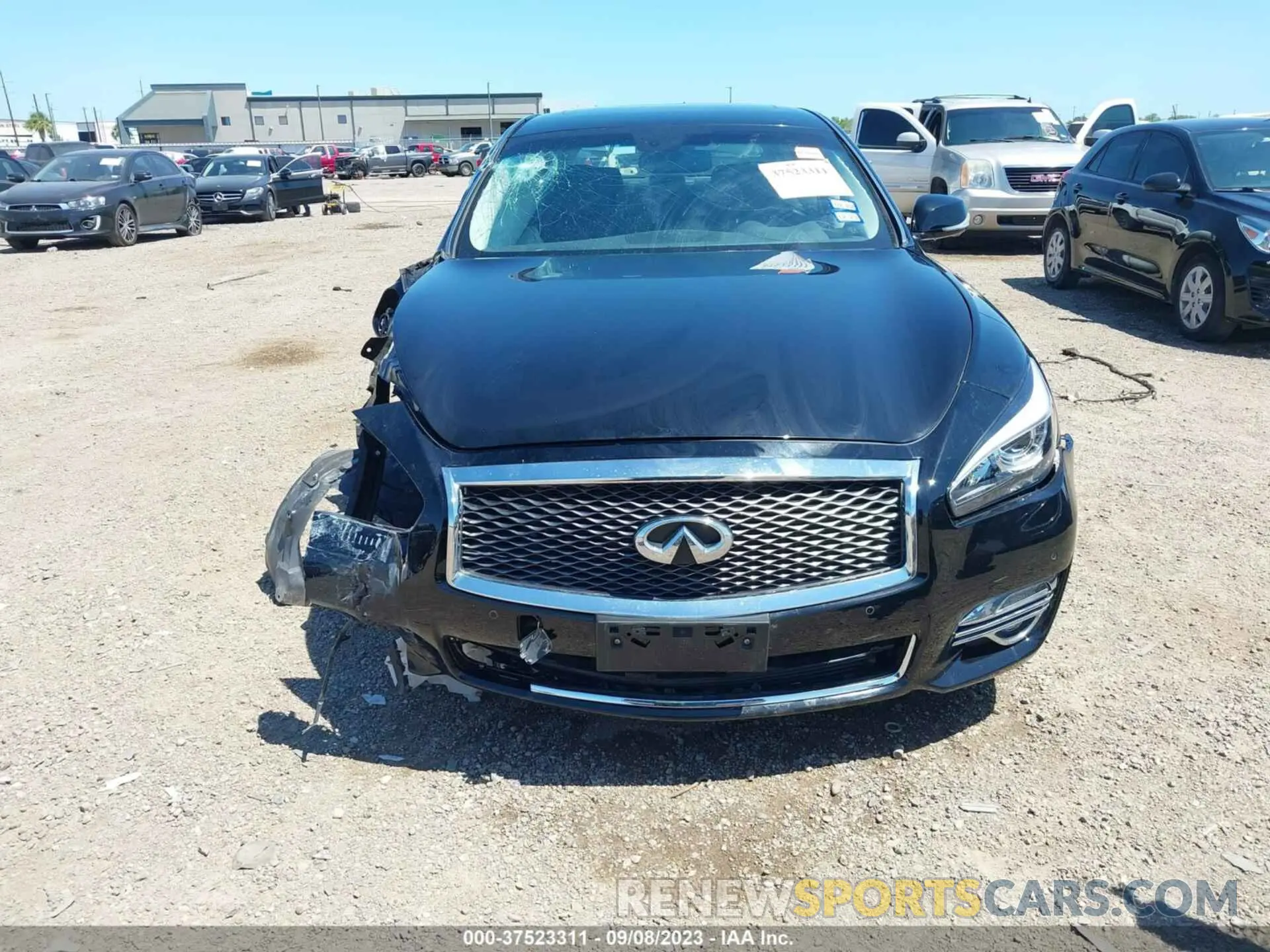 12 fotografías del automóvil dañado JN1BY1PP4KM685483 INFINITI Q70L 2019