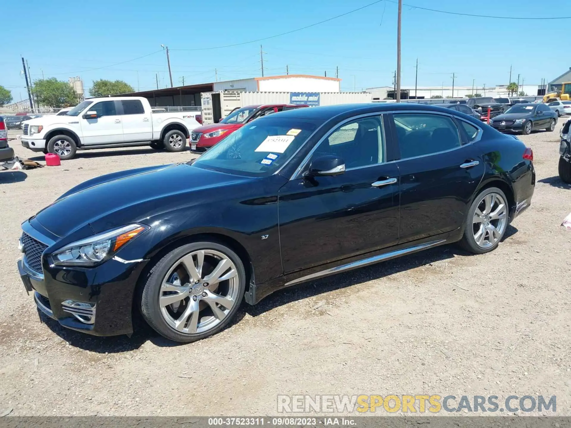 2 fotografías del automóvil dañado JN1BY1PP4KM685483 INFINITI Q70L 2019