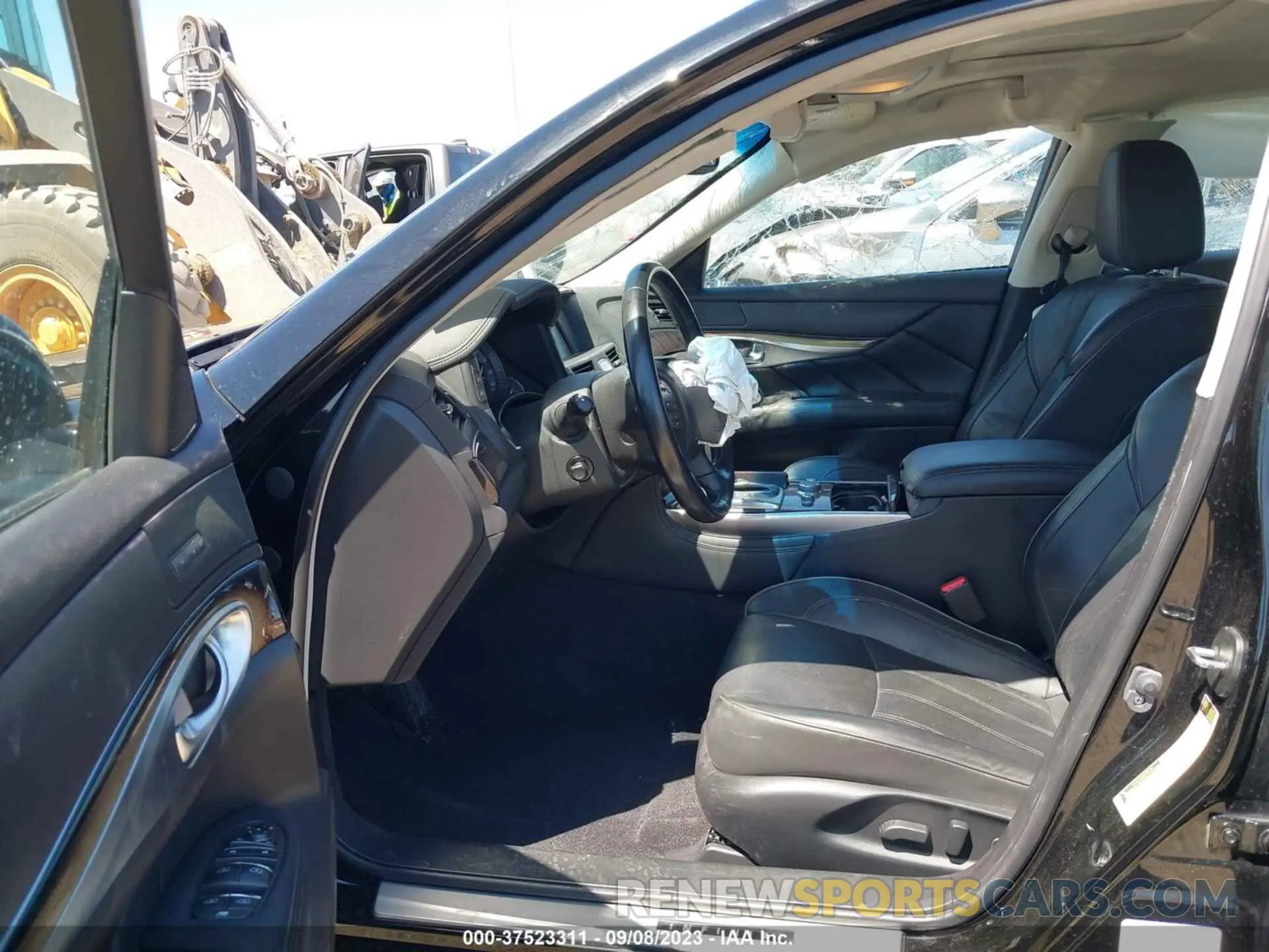 5 fotografías del automóvil dañado JN1BY1PP4KM685483 INFINITI Q70L 2019