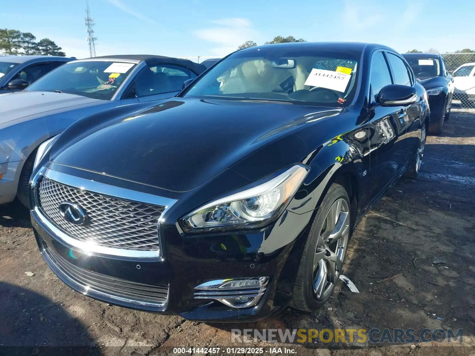 2 fotografías del automóvil dañado JN1BY1PP7KM685655 INFINITI Q70L 2019