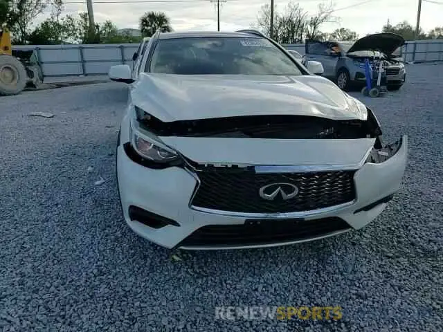 10 fotografías del automóvil dañado SJKCH5CP0KA011537 INFINITI QX30 2019