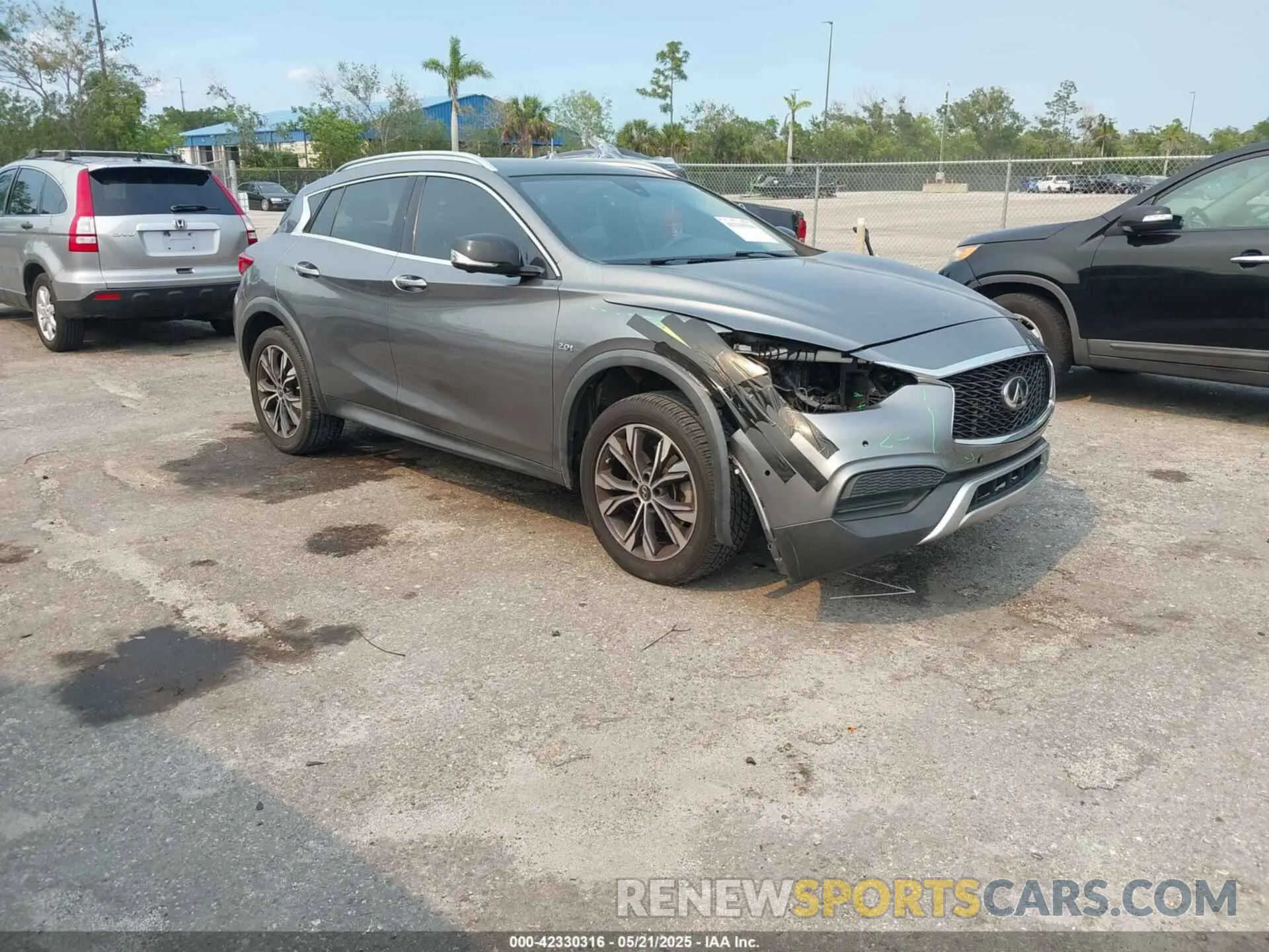 1 fotografías del automóvil dañado SJKCH5CR2KA009144 INFINITI QX30 2019