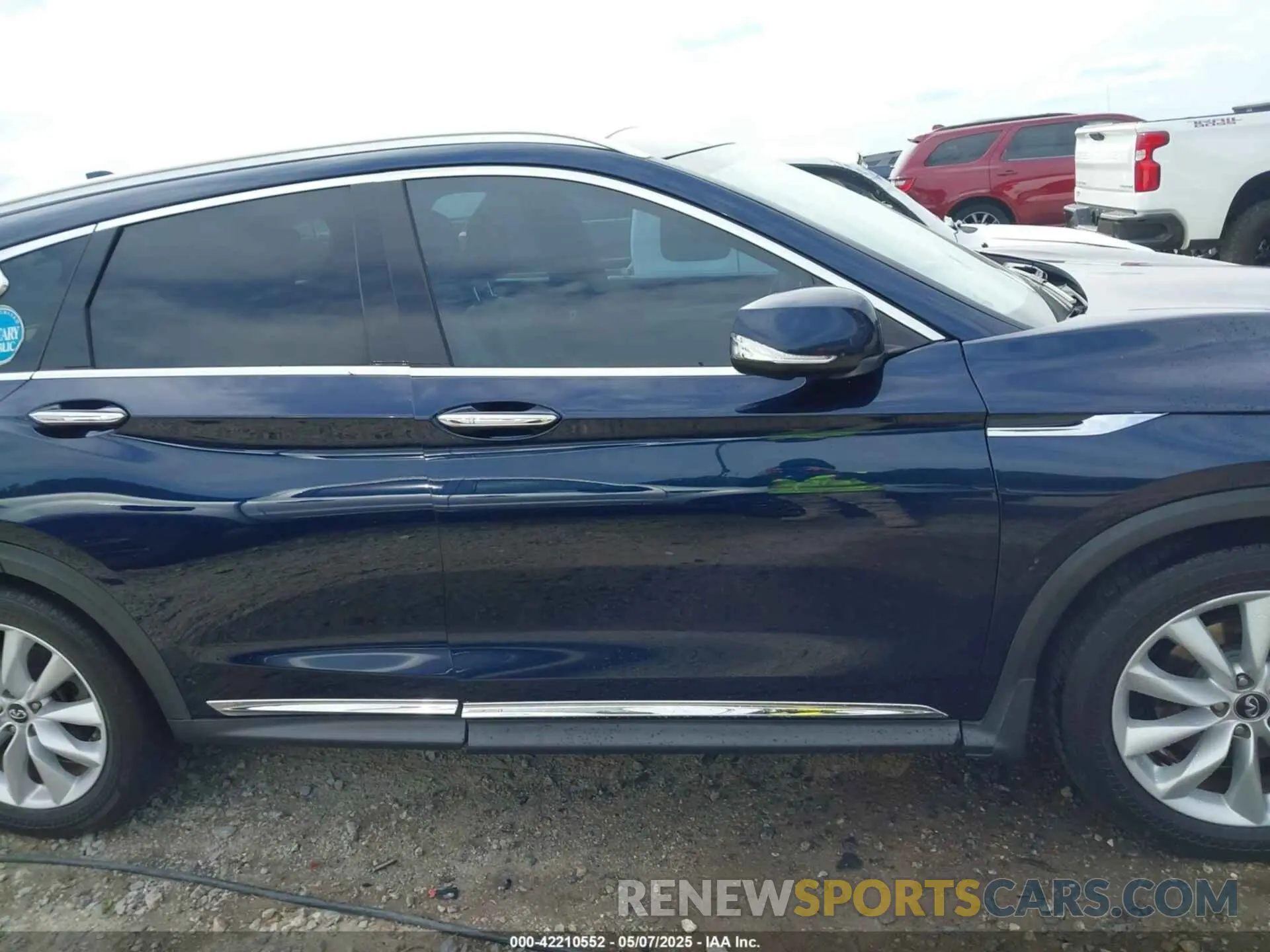13 fotografías del automóvil dañado 3PCAJ5M12KF118394 INFINITI QX50 2019