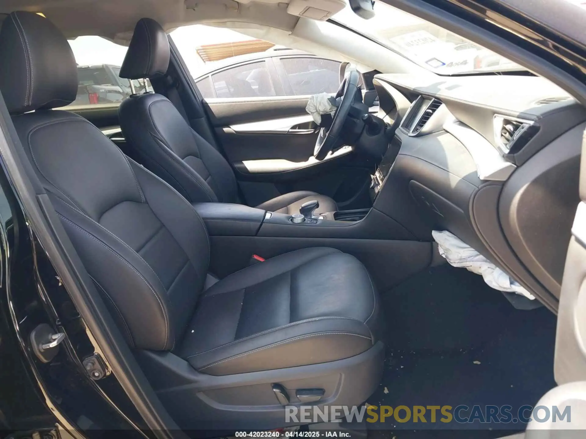 5 fotografías del automóvil dañado 3PCAJ5M13KF130893 INFINITI QX50 2019