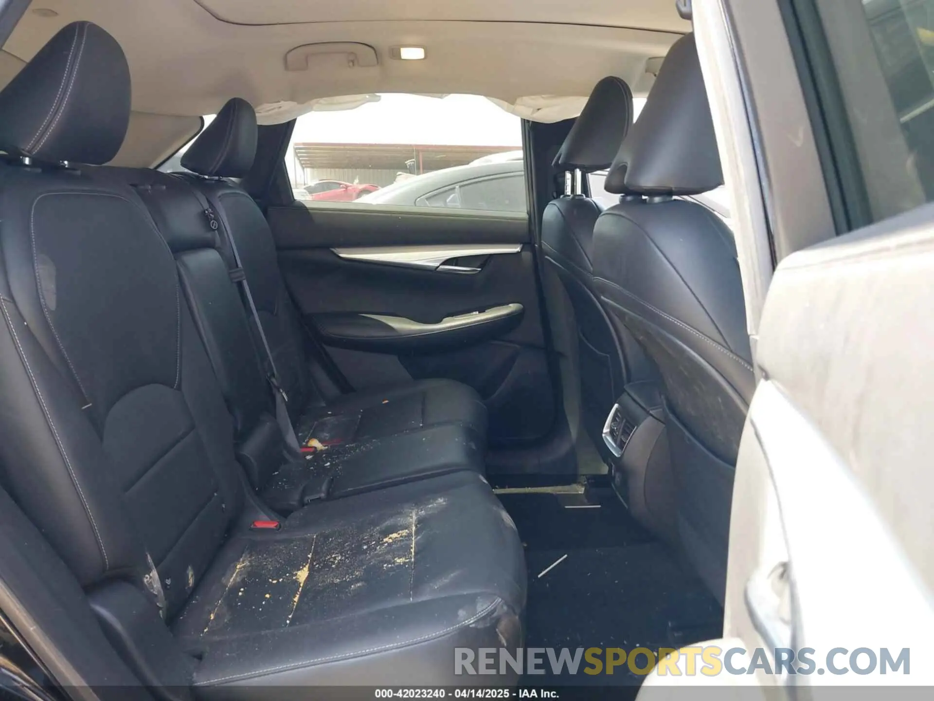 8 fotografías del automóvil dañado 3PCAJ5M13KF130893 INFINITI QX50 2019