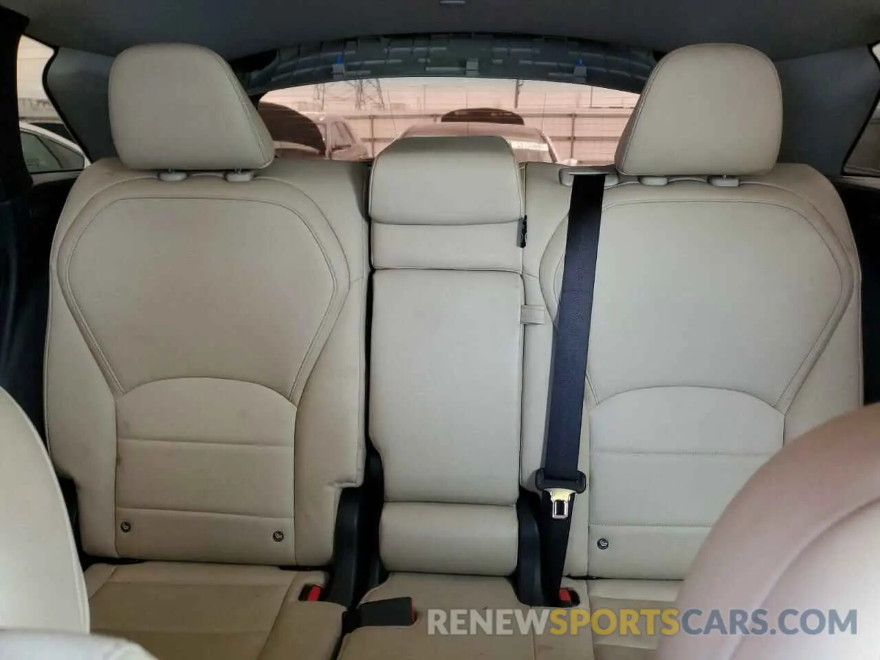 10 fotografías del automóvil dañado 3PCAJ5M13KF137147 INFINITI QX50 2019